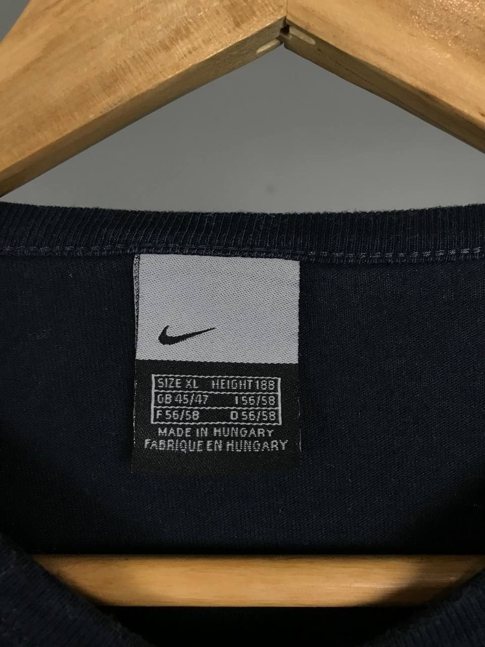 Nike × Vintage Nike swoosh streetwear vintage sweatshirt Size US XL / EU 56 / 4 - 3 Thumbnail