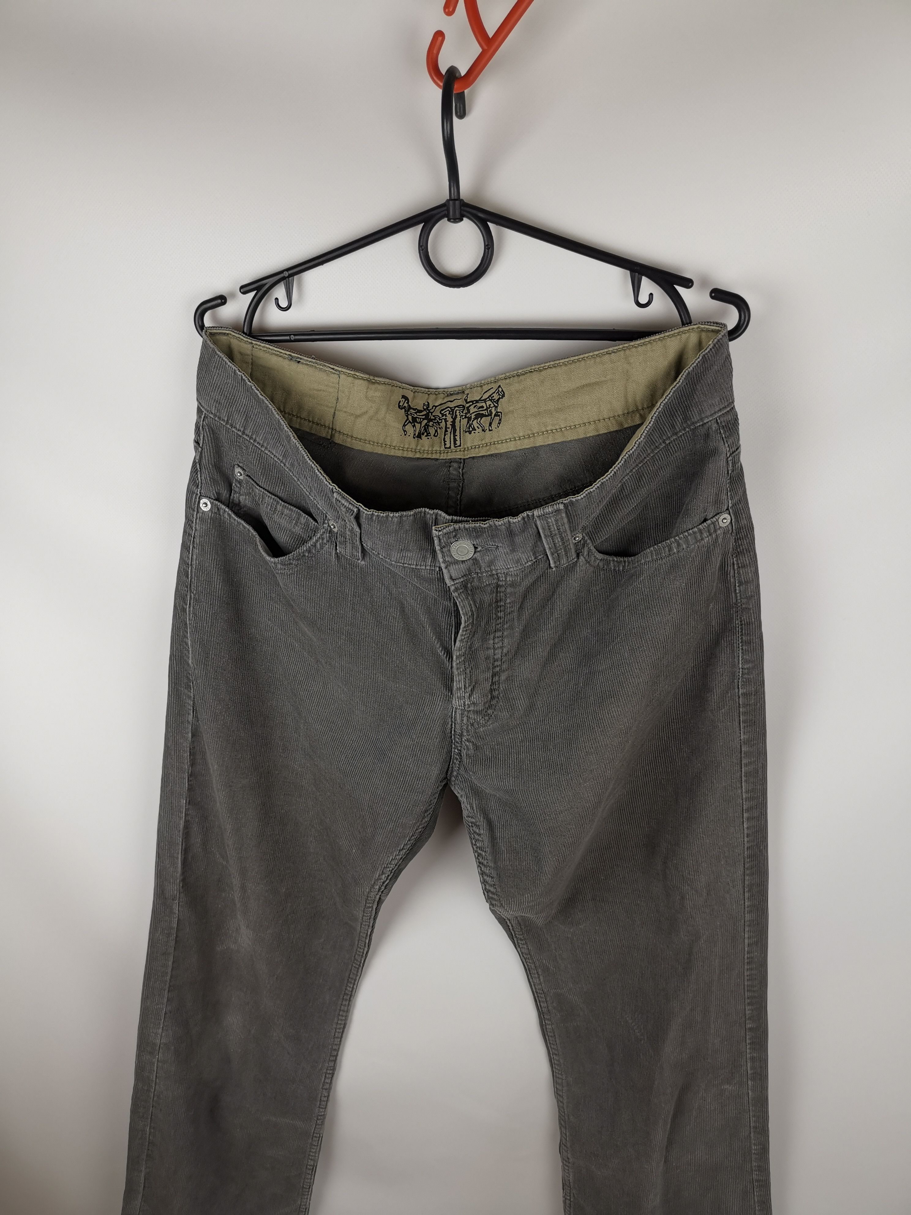 Levi's Levi's 512 vintage grey corduroy velvet casual pants Size US 33 - 8 Thumbnail