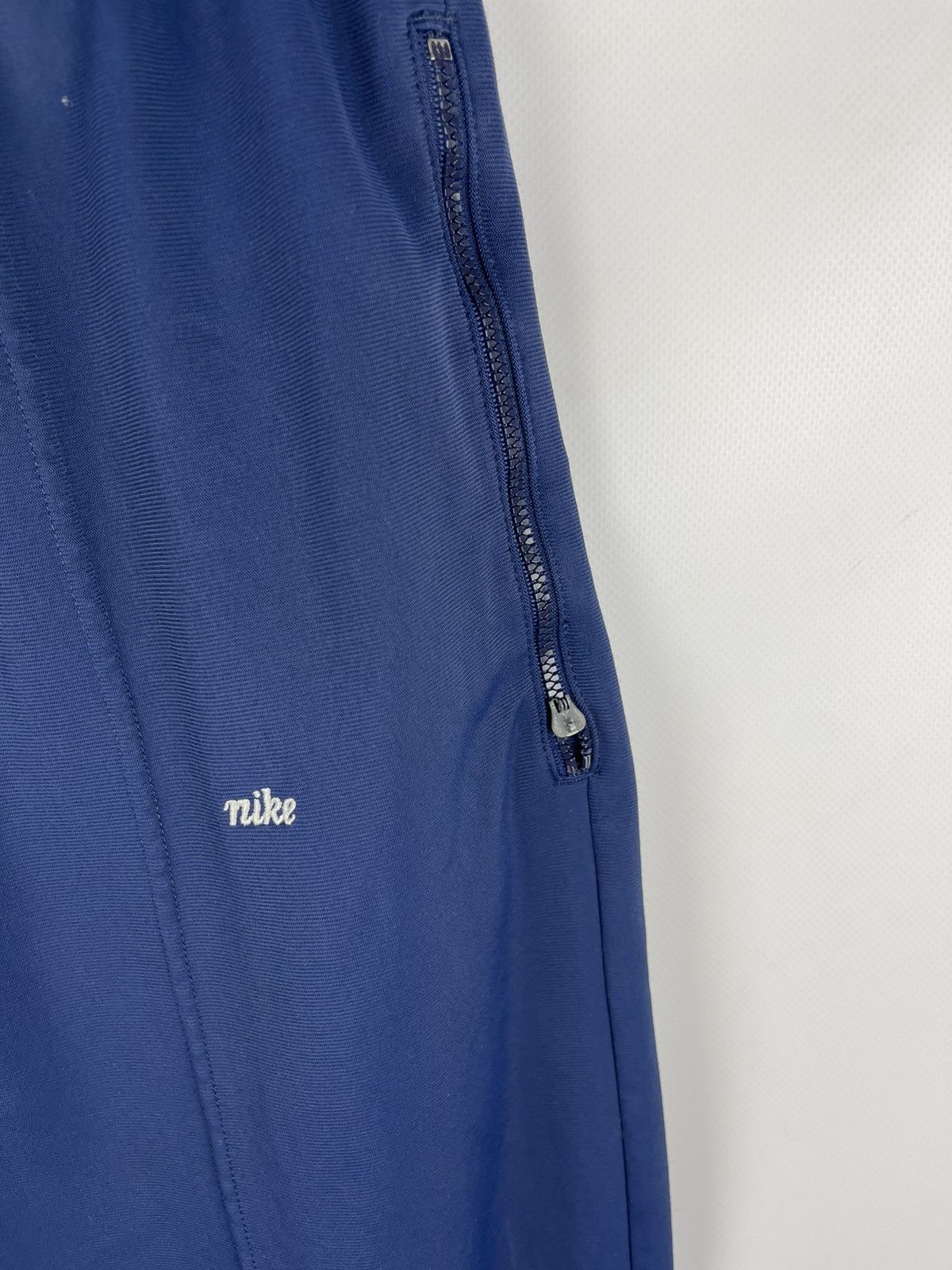 Nike Nike Vintage y2k striped blue track pants logo Size US 30 / EU 46 - 5 Thumbnail