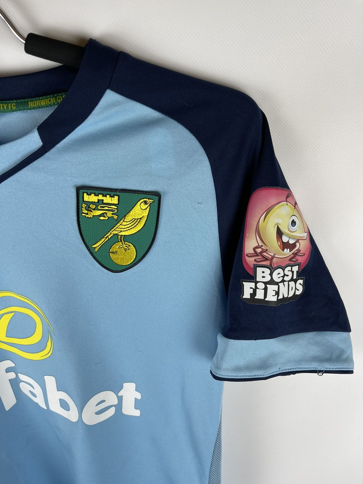 Other Errea Norwich City 2019 2020 goalkeeper soccer jersey shirt Size US S / EU 44-46 / 1 - 6 Thumbnail