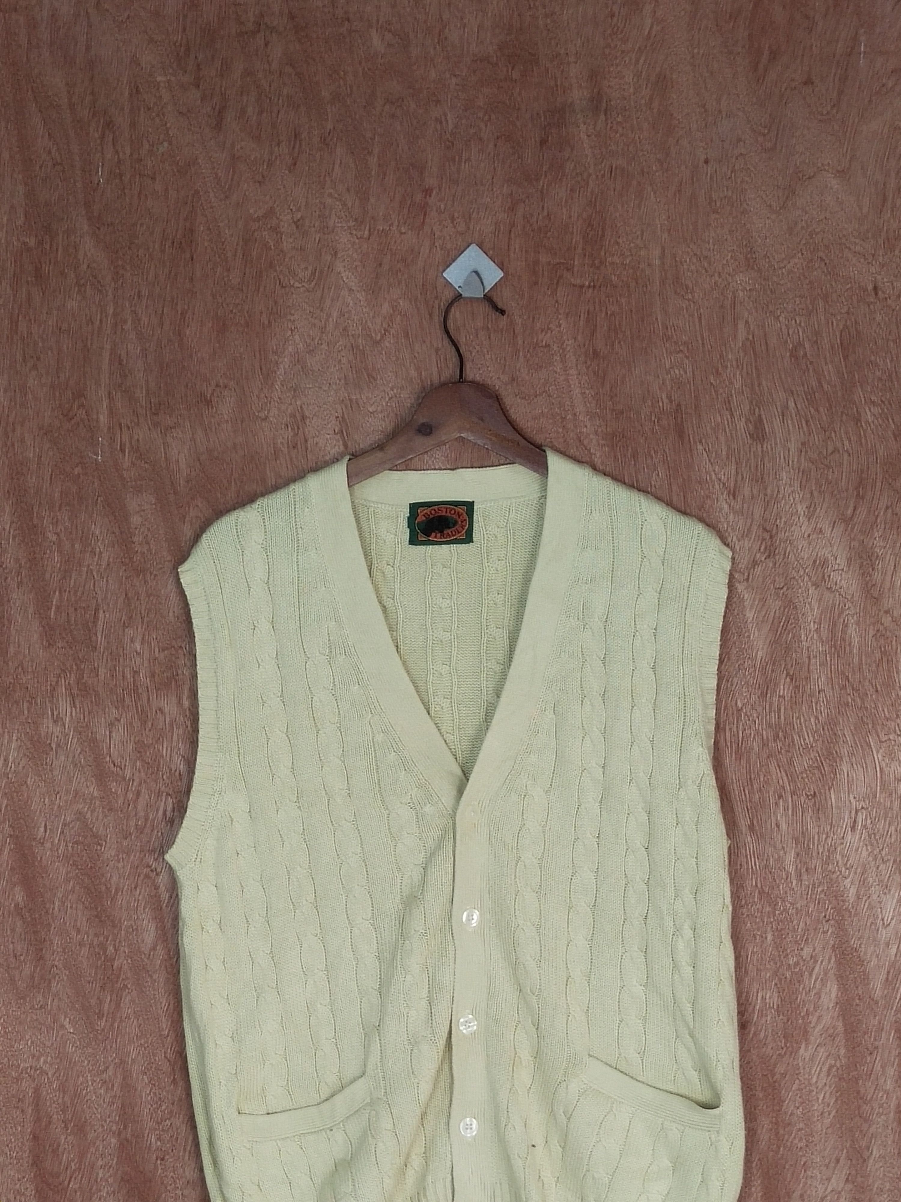 Boston Traders Boston Traders cream sleeveless cable knitwear vest #H295 Size US M / EU 48-50 / 2 - 2 Thumbnail