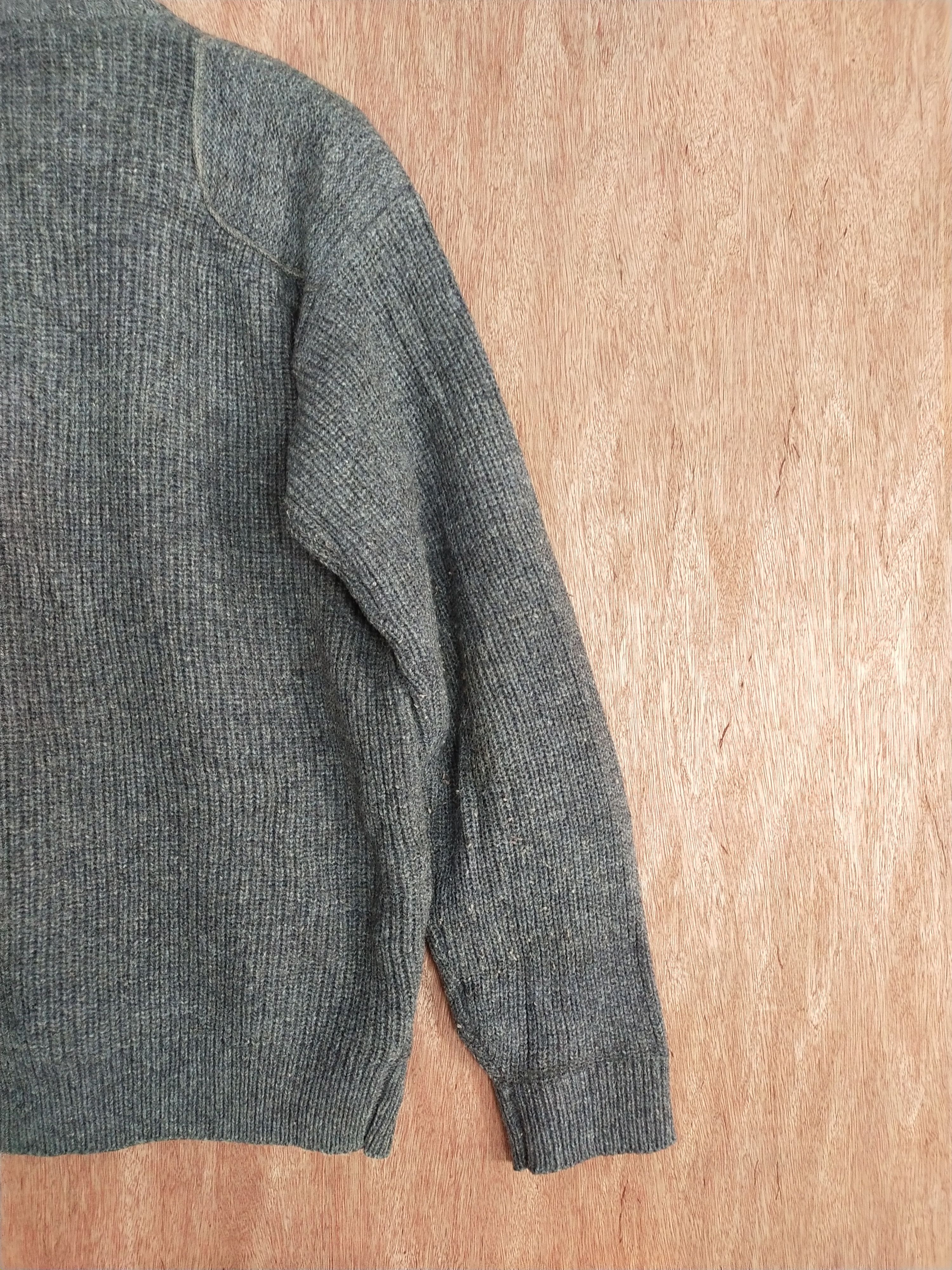 Japanese Brand Japan Gray knitwear cardigan #H294 Size US M / EU 48-50 / 2 - 8 Thumbnail