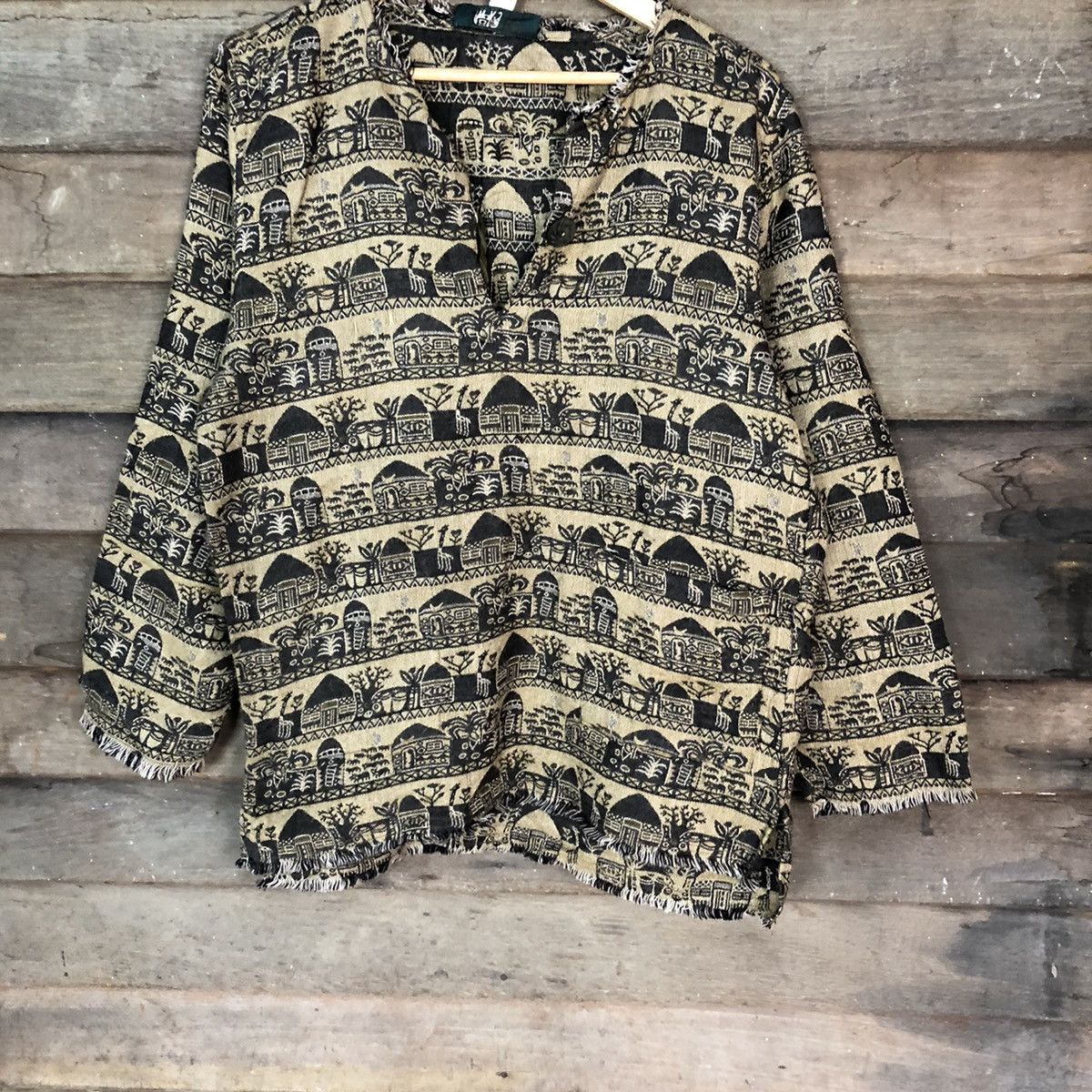 Vintage Japanese Brand art Brown knitwear #H258 Size US M / EU 48-50 / 2 - 3 Thumbnail
