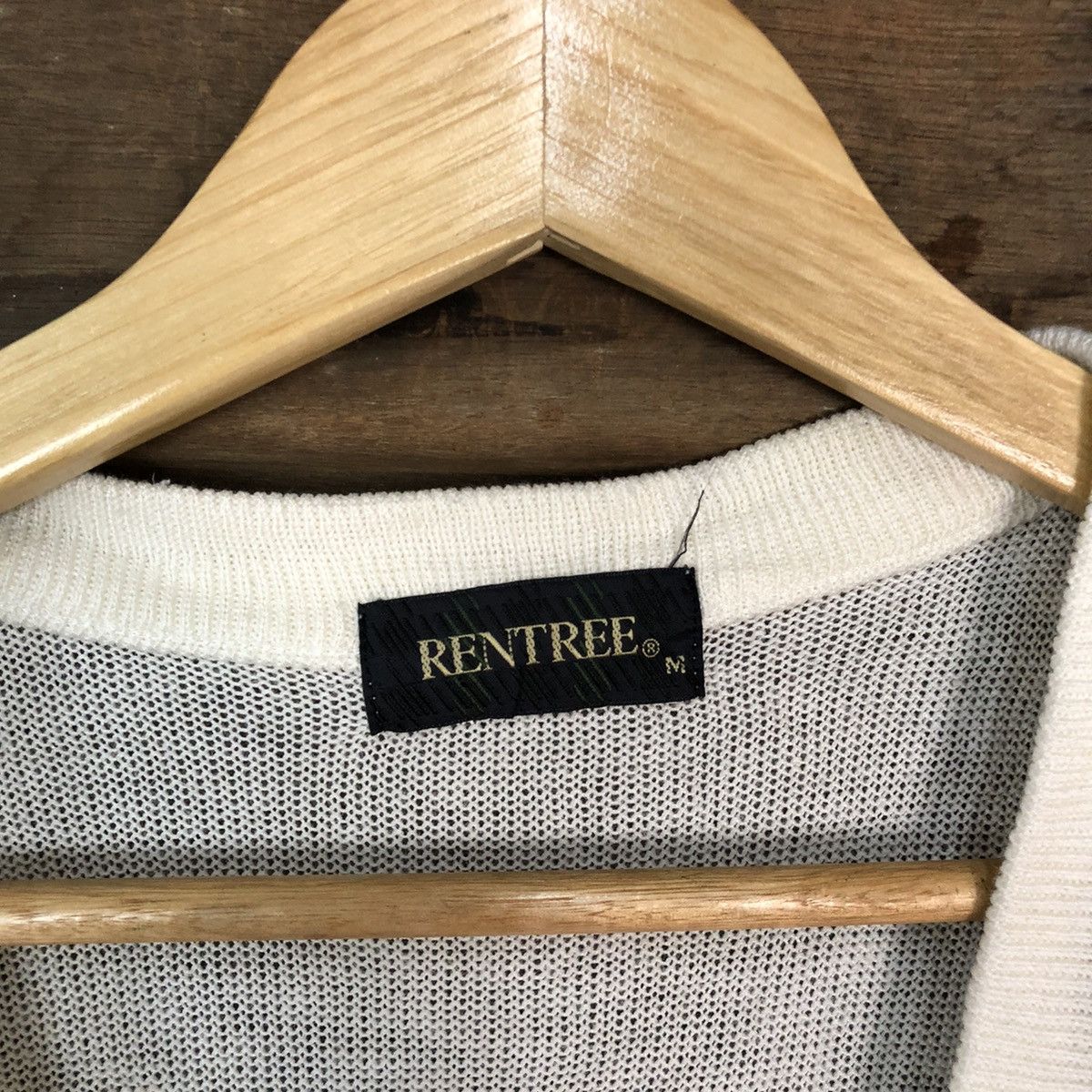 Aran Isles Knitwear Rentree White art cardigan Vest knitwear #H254 Size US M / EU 48-50 / 2 - 6 Thumbnail