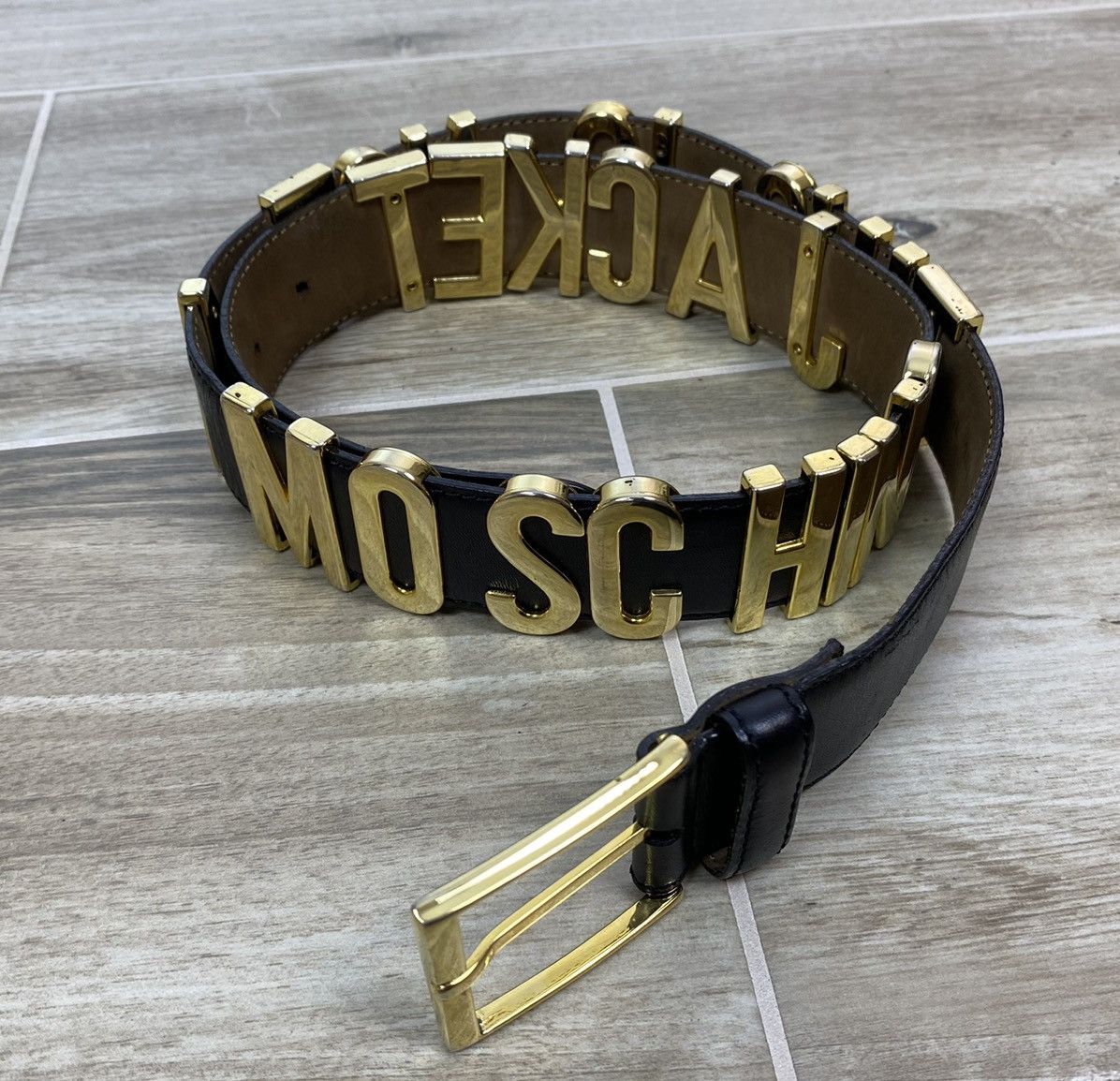 MOSCHINO leather belt Rare Gold Logo Jacket Redwall Vintage