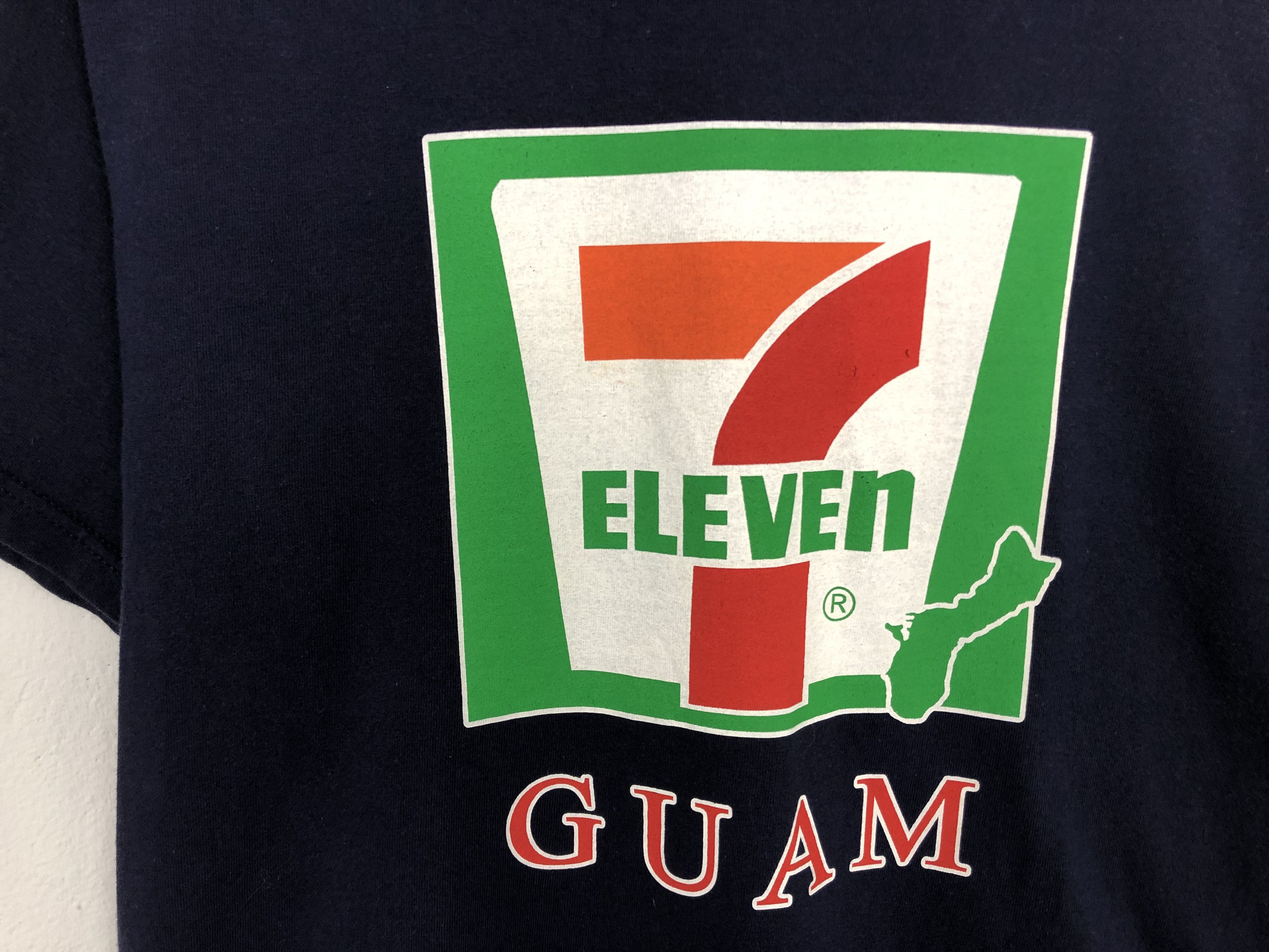 Other Vintage 7 Eleven Guam Big DesignTshirt Size US M / EU 48-50 / 2 - 2 Thumbnail