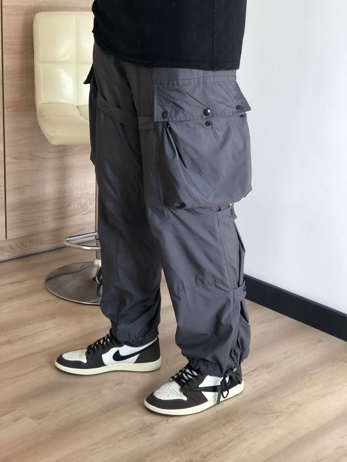 Prada Prada Bondage Cargo Nylon Pants Size US 35 - 6 Thumbnail
