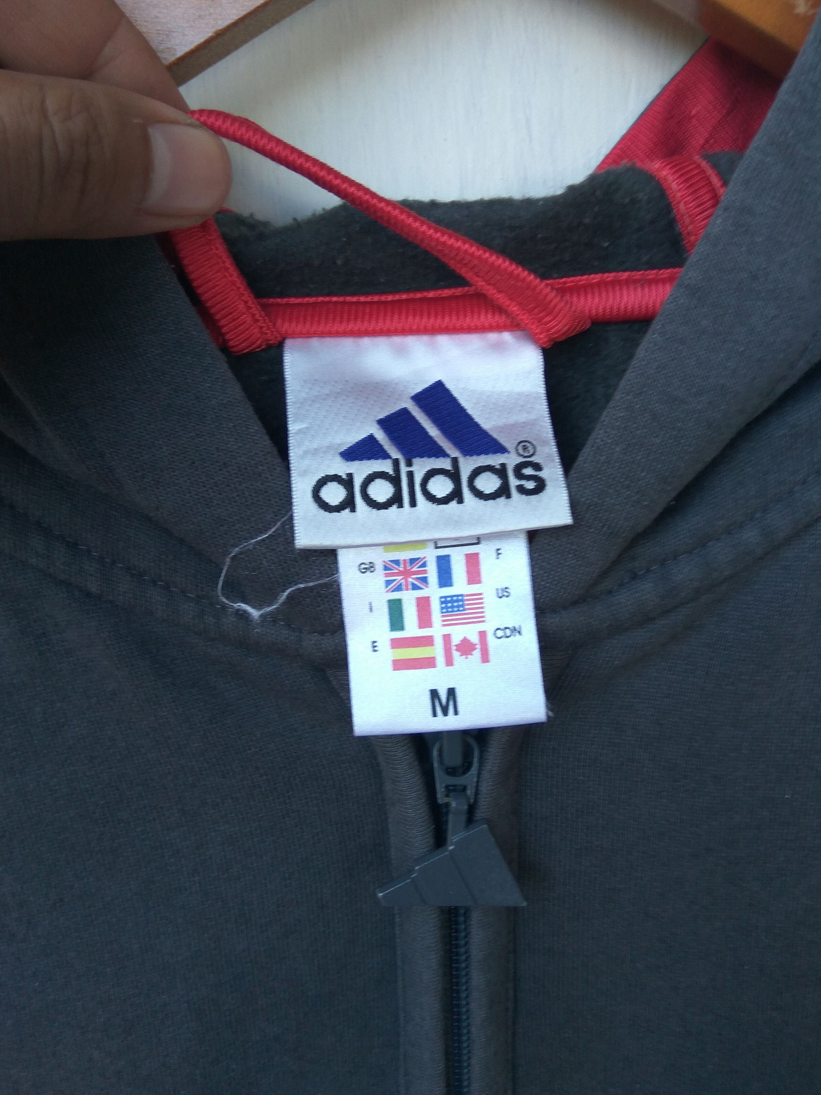 Adidas 🔥 Vintage Adidas hoodies zipper 3 stripes Size US M / EU 48-50 / 2 - 4 Thumbnail