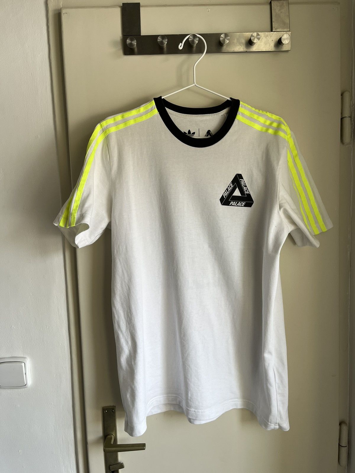 Palace adidas t shirt hotsell