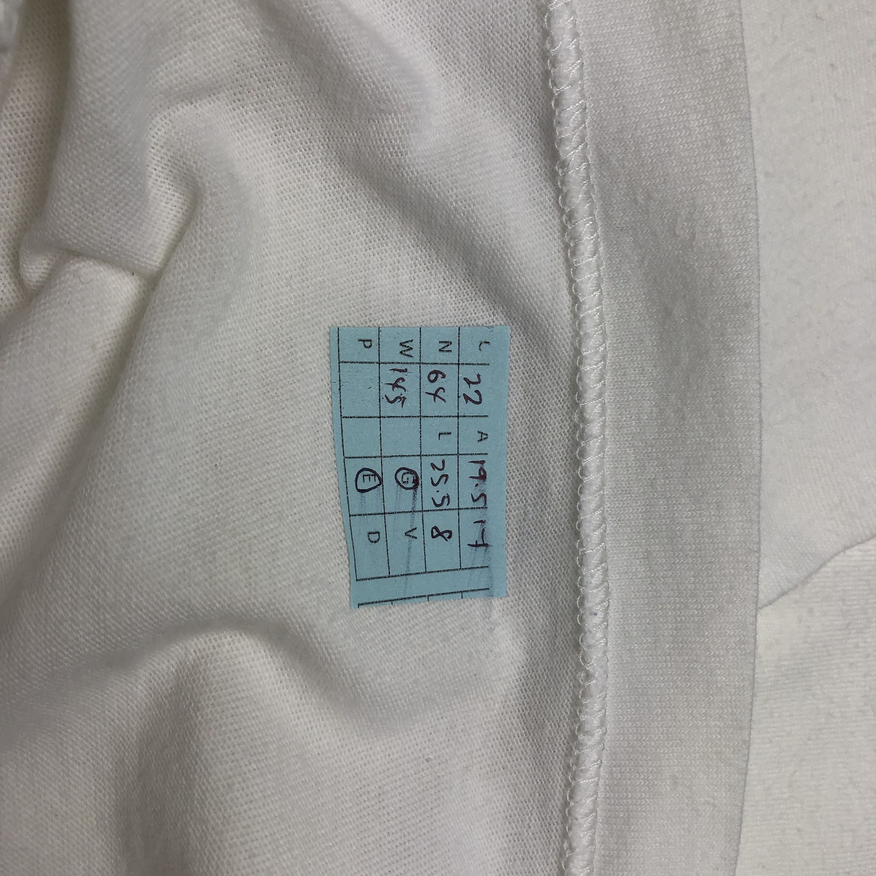 Burberry Vintage 90's Burberrys London Embroidery Design Tshirt Size US M / EU 48-50 / 2 - 5 Thumbnail