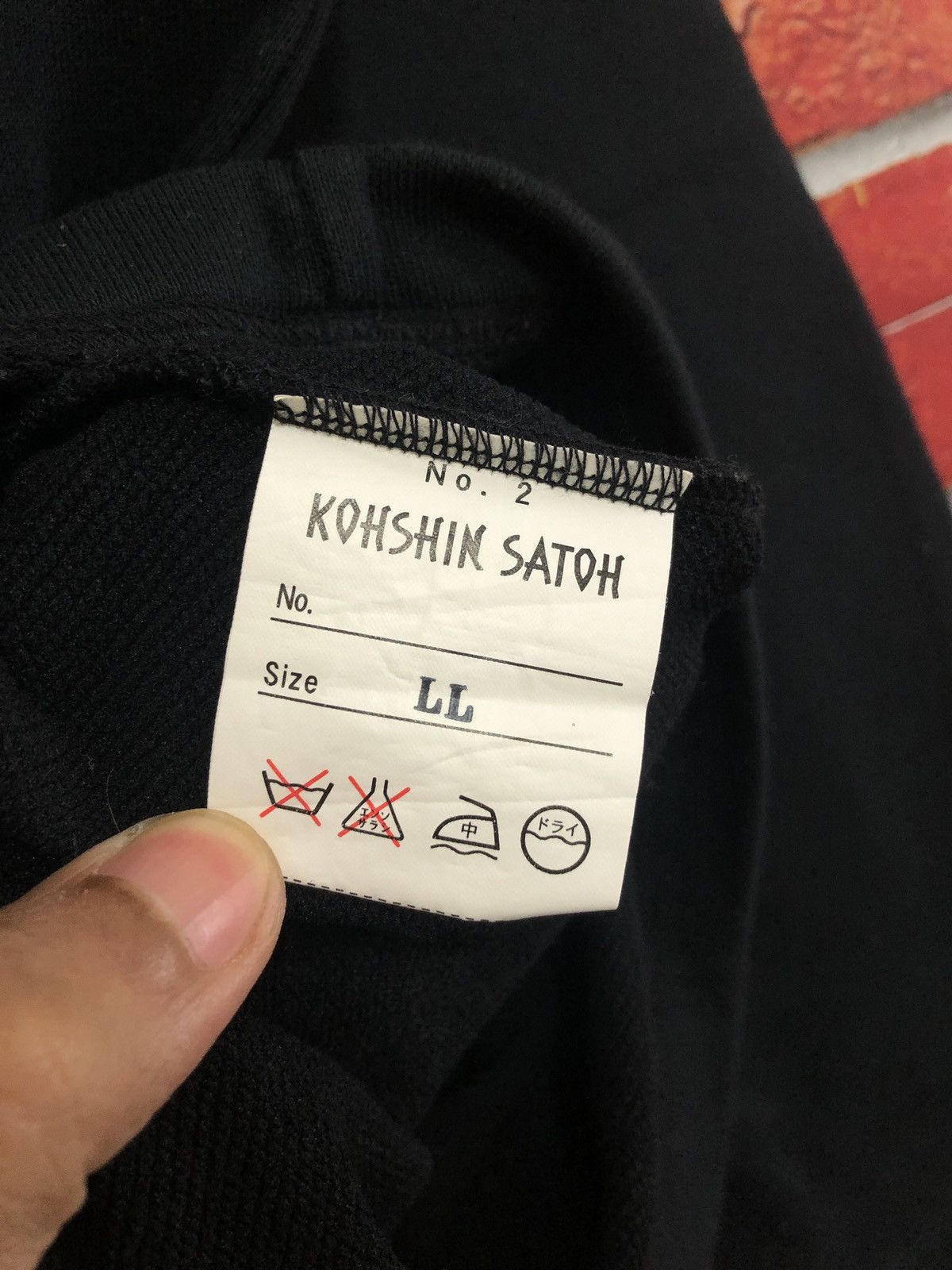 Japanese Brand × Vintage Vintage Arrston Volaju Sweatshirt Size US L / EU 52-54 / 3 - 5 Thumbnail