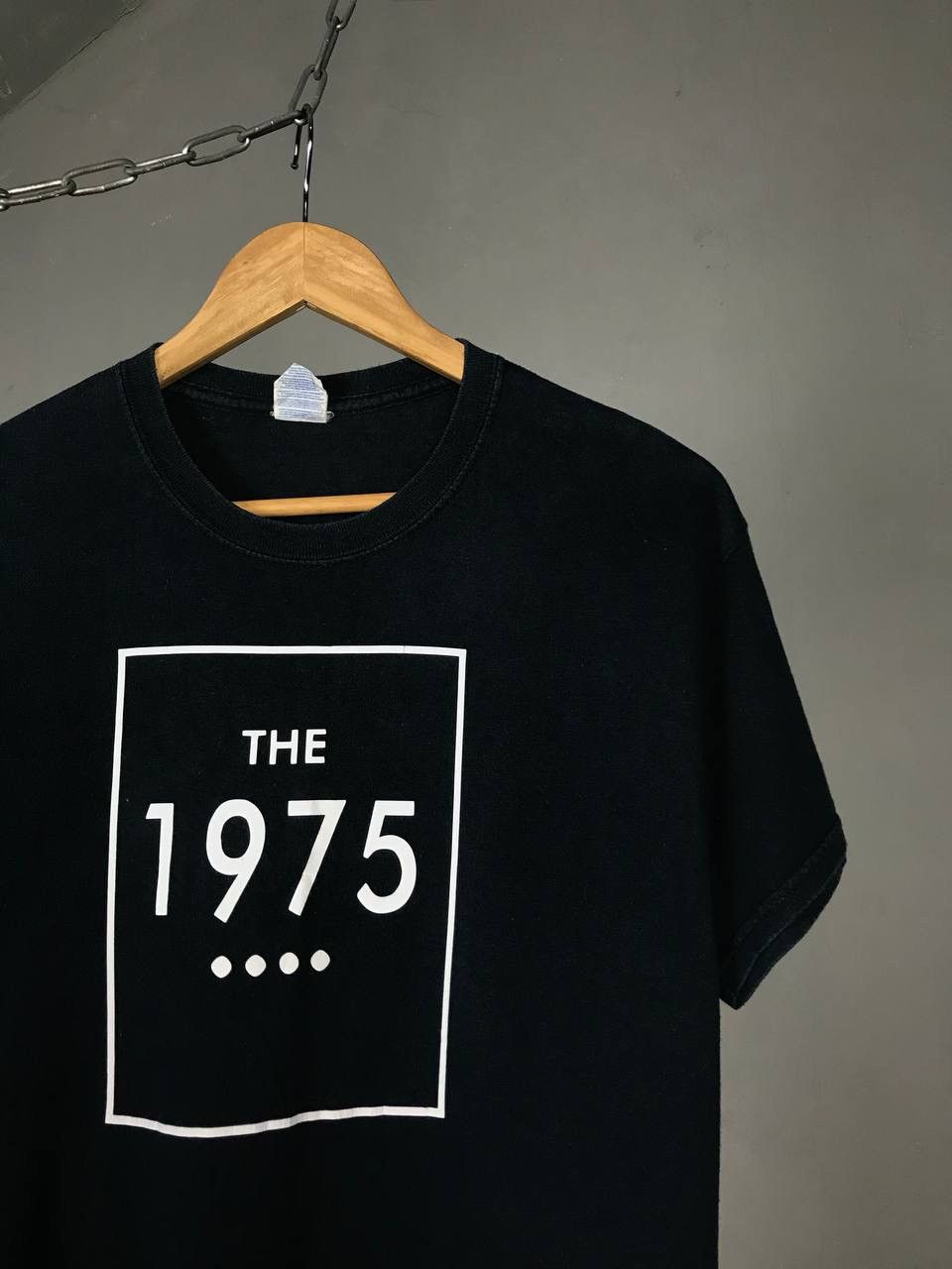 Band Tees The 1975 vintage rock band tee Size US M / EU 48-50 / 2 - 2 Thumbnail