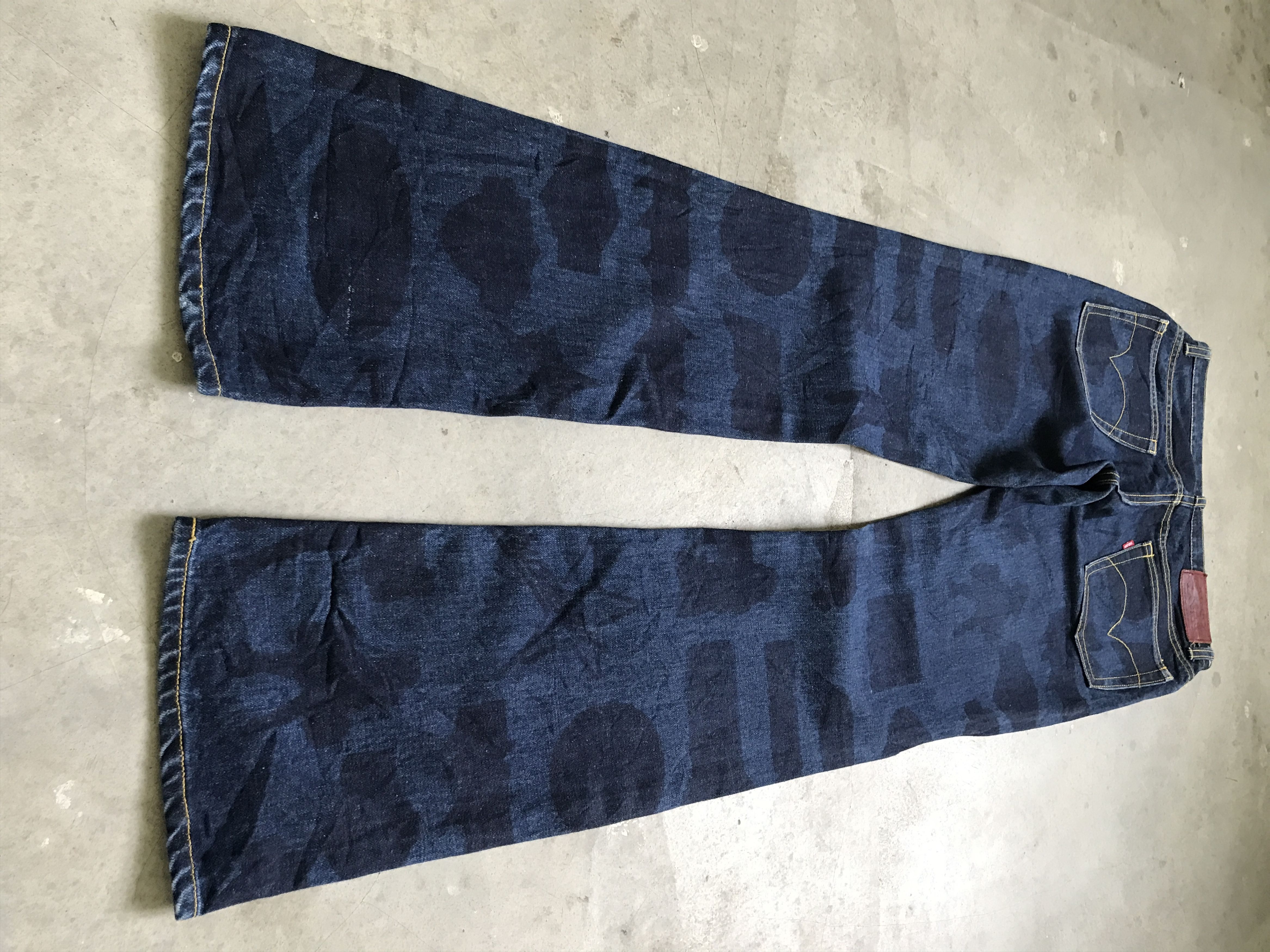 Hysteric Glamour × Japanese Brand Flare HYSTERIC GLAMOUR Archival Stunning Full Fades Denim Size US 27 - 16 Thumbnail