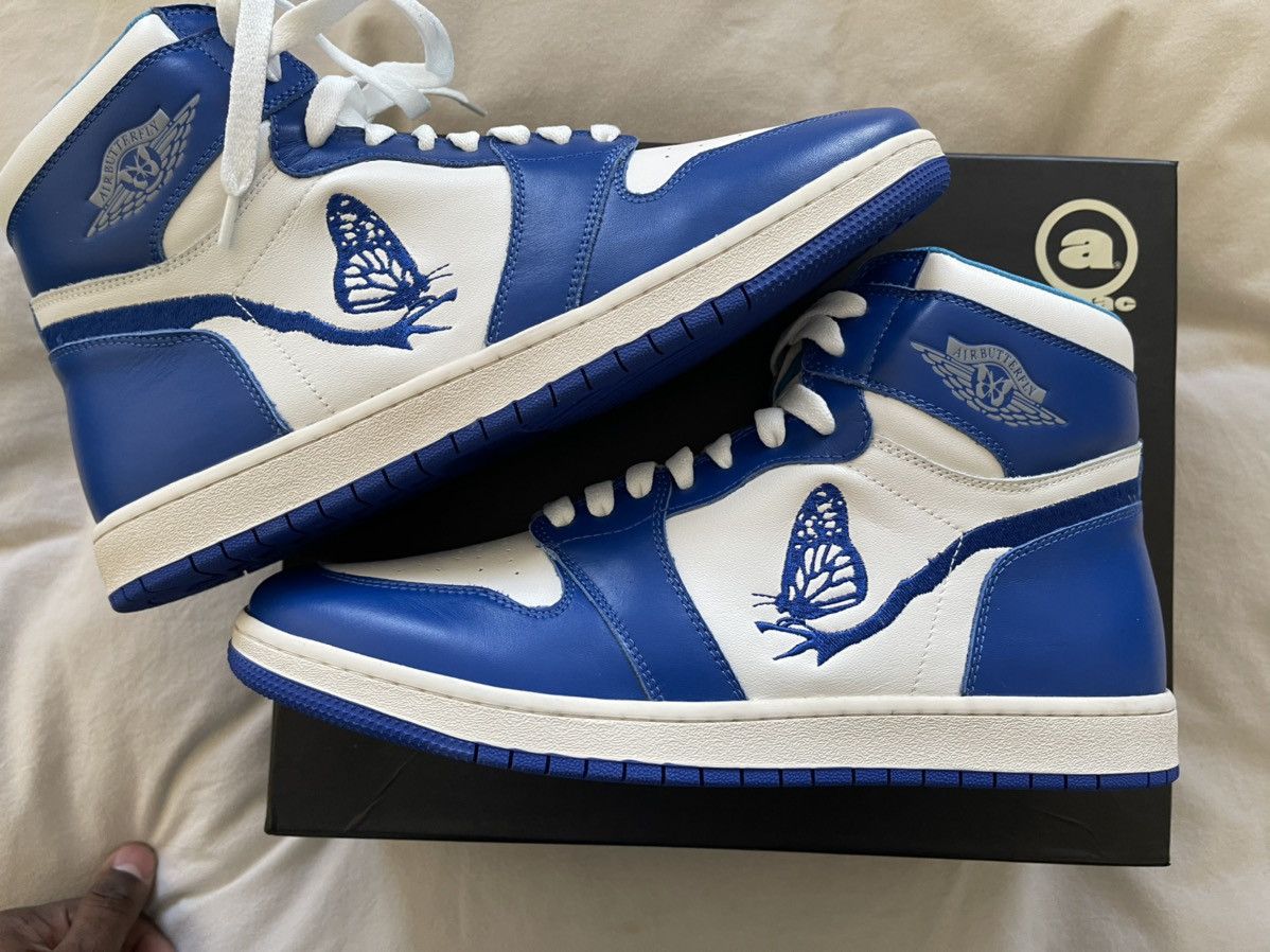 Amac Studios Butterfly High 85’ Collegiate Blue
