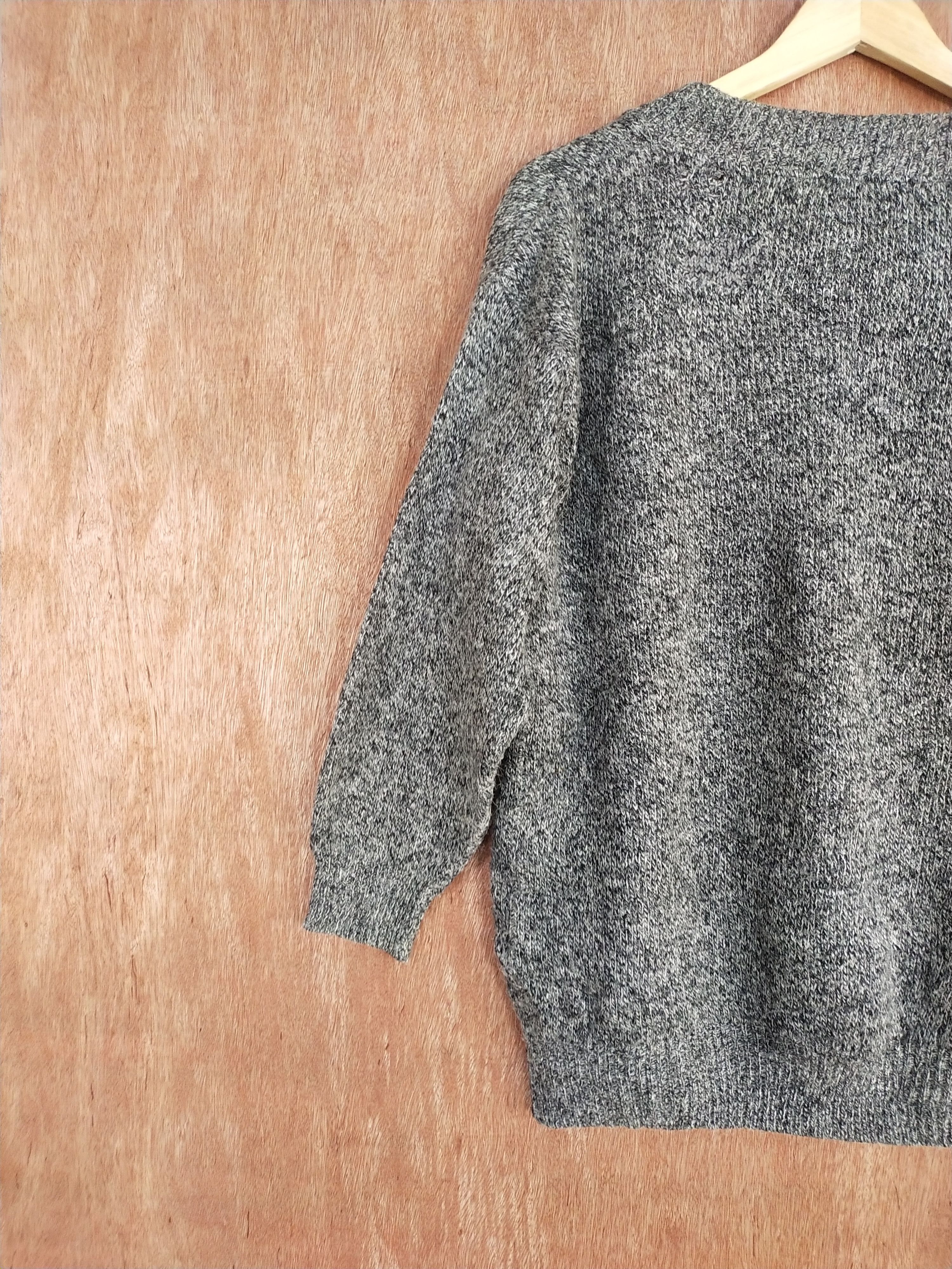 Vintage Pansy gray Knitwear cardigan japan #S110 Size US M / EU 48-50 / 2 - 10 Thumbnail