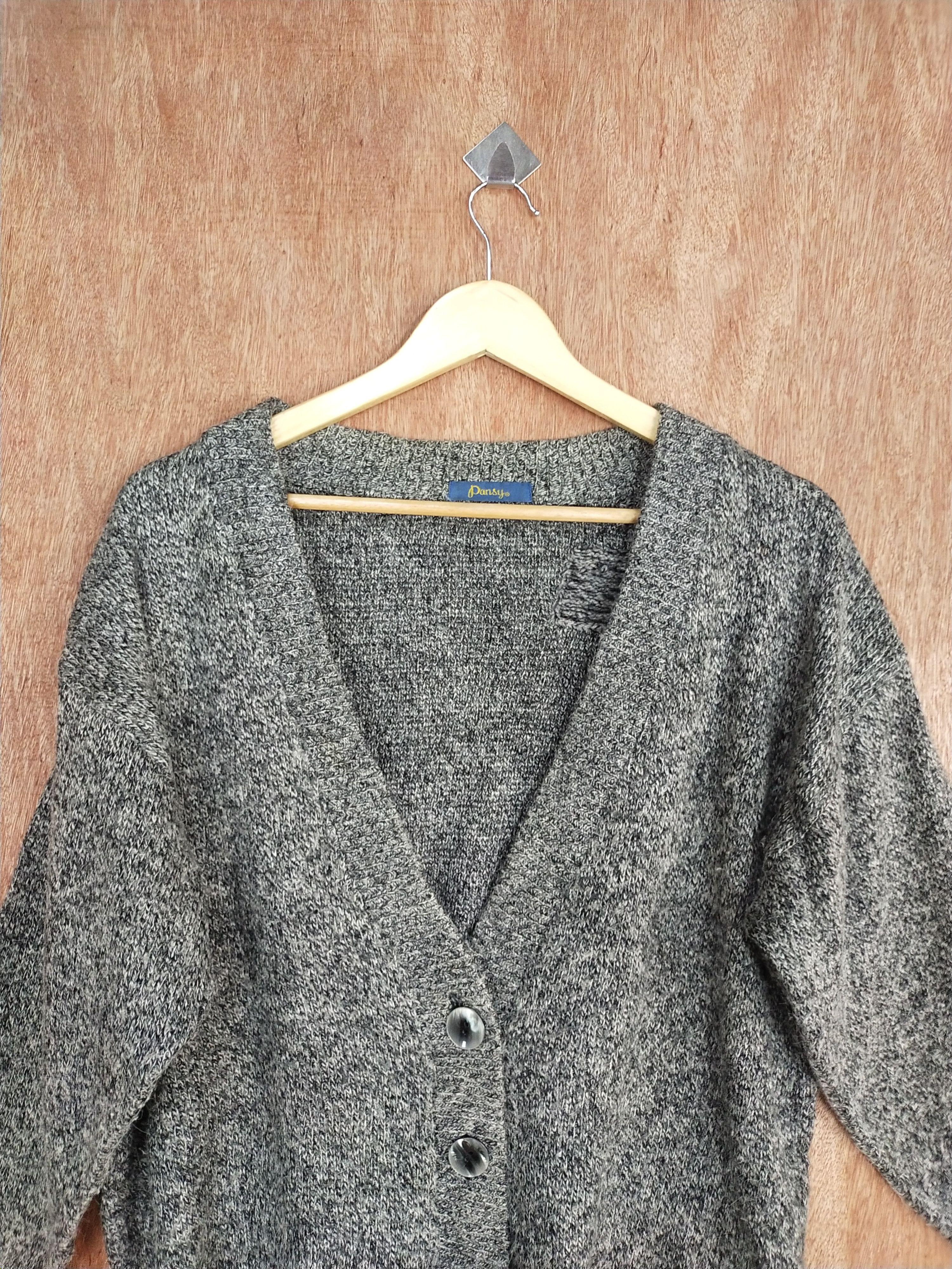 Vintage Pansy gray Knitwear cardigan japan #S110 Size US M / EU 48-50 / 2 - 2 Thumbnail