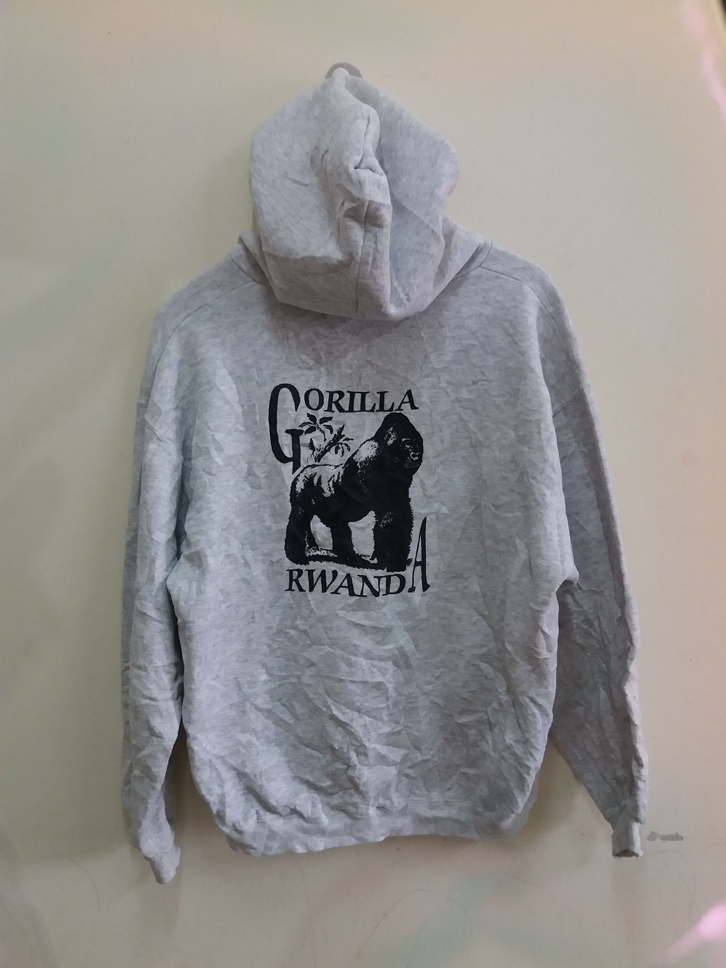 Vintage Vintage Gorilla Rwanda hoodies/Leonardo De Caprio wear it Size US L / EU 52-54 / 3 - 1 Thumbnail
