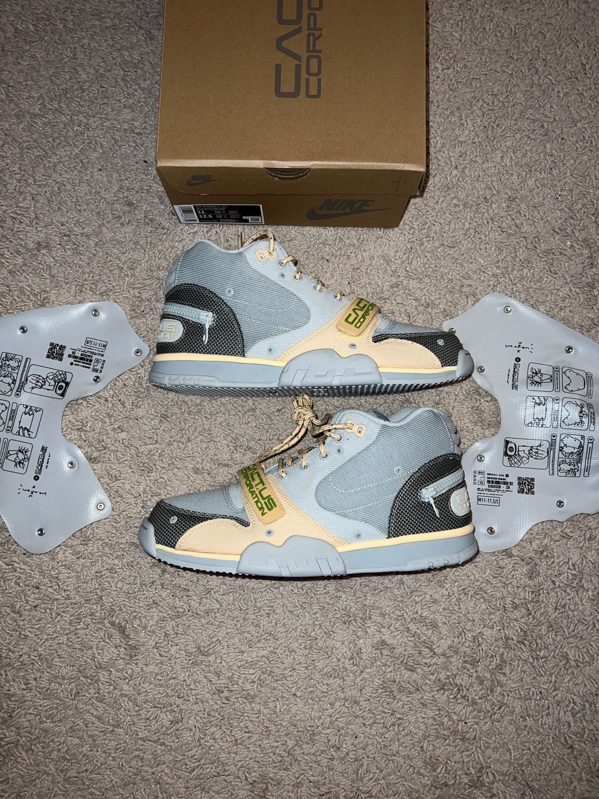 Nike × Travis Scott Travis Scott Air trainer 1 Grey haze Size US 11 / EU 44 - 1 Thumbnail