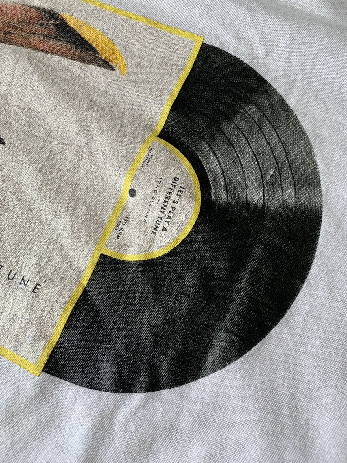 Armani Exchange Armani Exchange National Geographic tucan vinyl tee Size US L / EU 52-54 / 3 - 10 Thumbnail