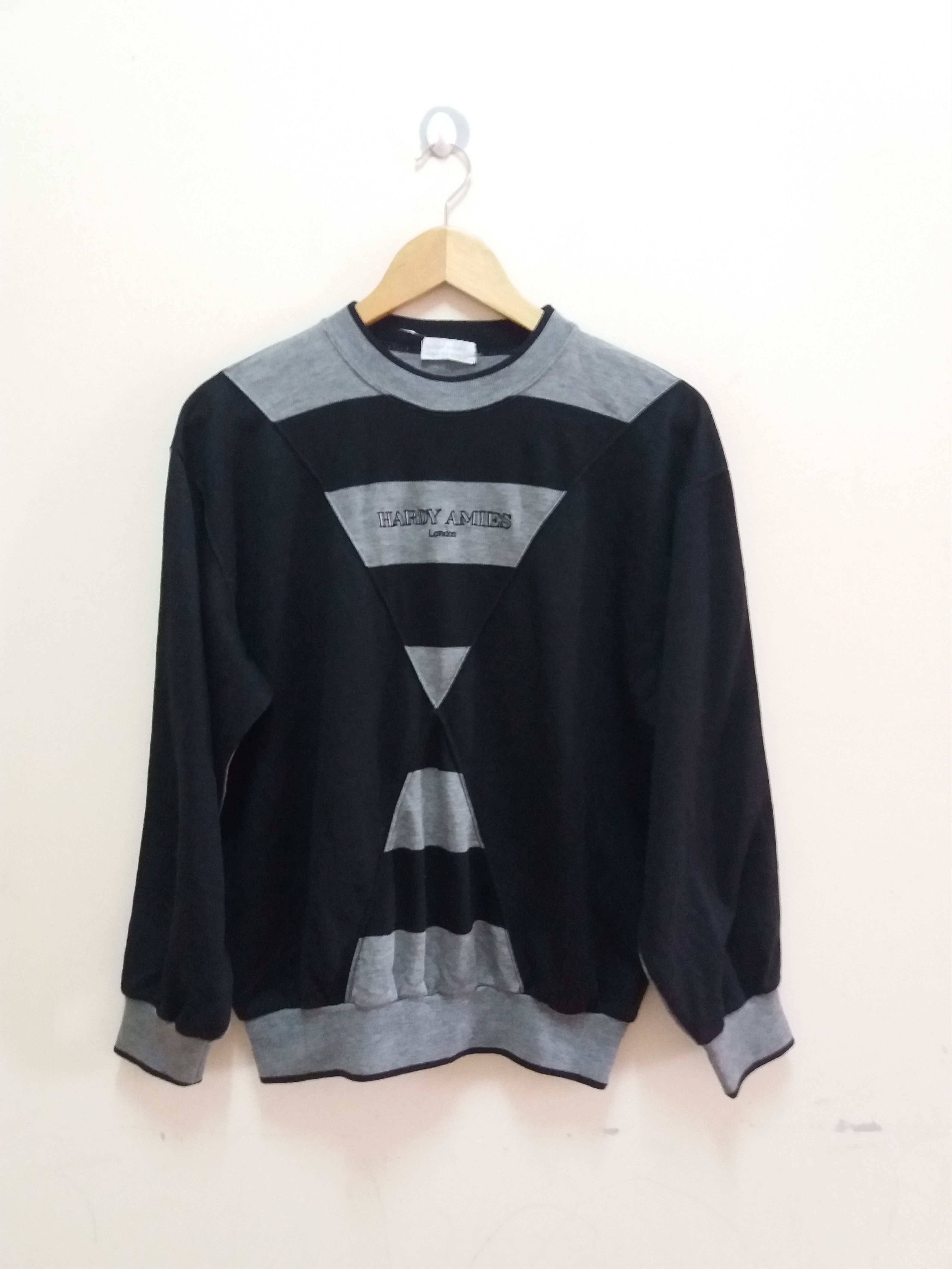 Hardy Amies Hardy Amies London sweatshirt size L Size US L / EU 52-54 / 3 - 1 Thumbnail