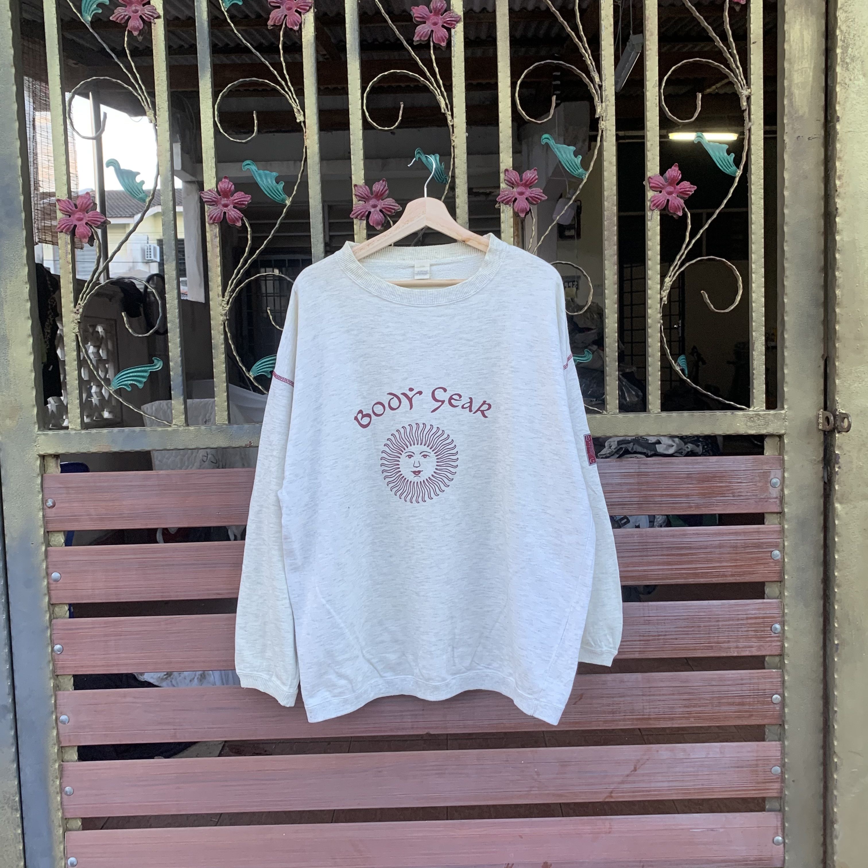 💥 1990’s Vintage Body Gear Brand Crewneck Pullover Sweater