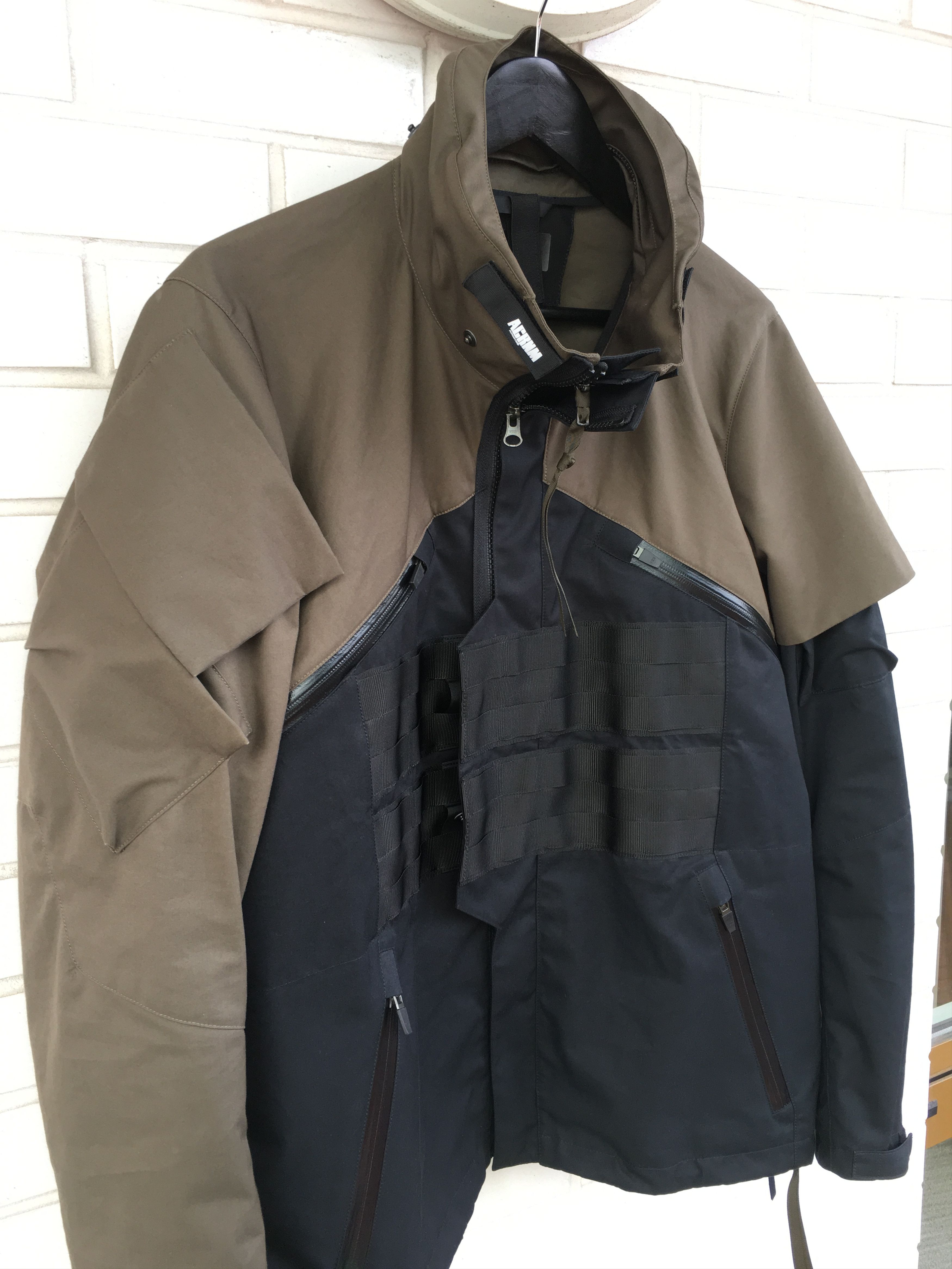 ジャケット・アウター J1TS-S Gabardine Tec Sys Interops ACRONYM® - J1TS-S HD Gabardine Tec Sys Interops Jacket | HBX