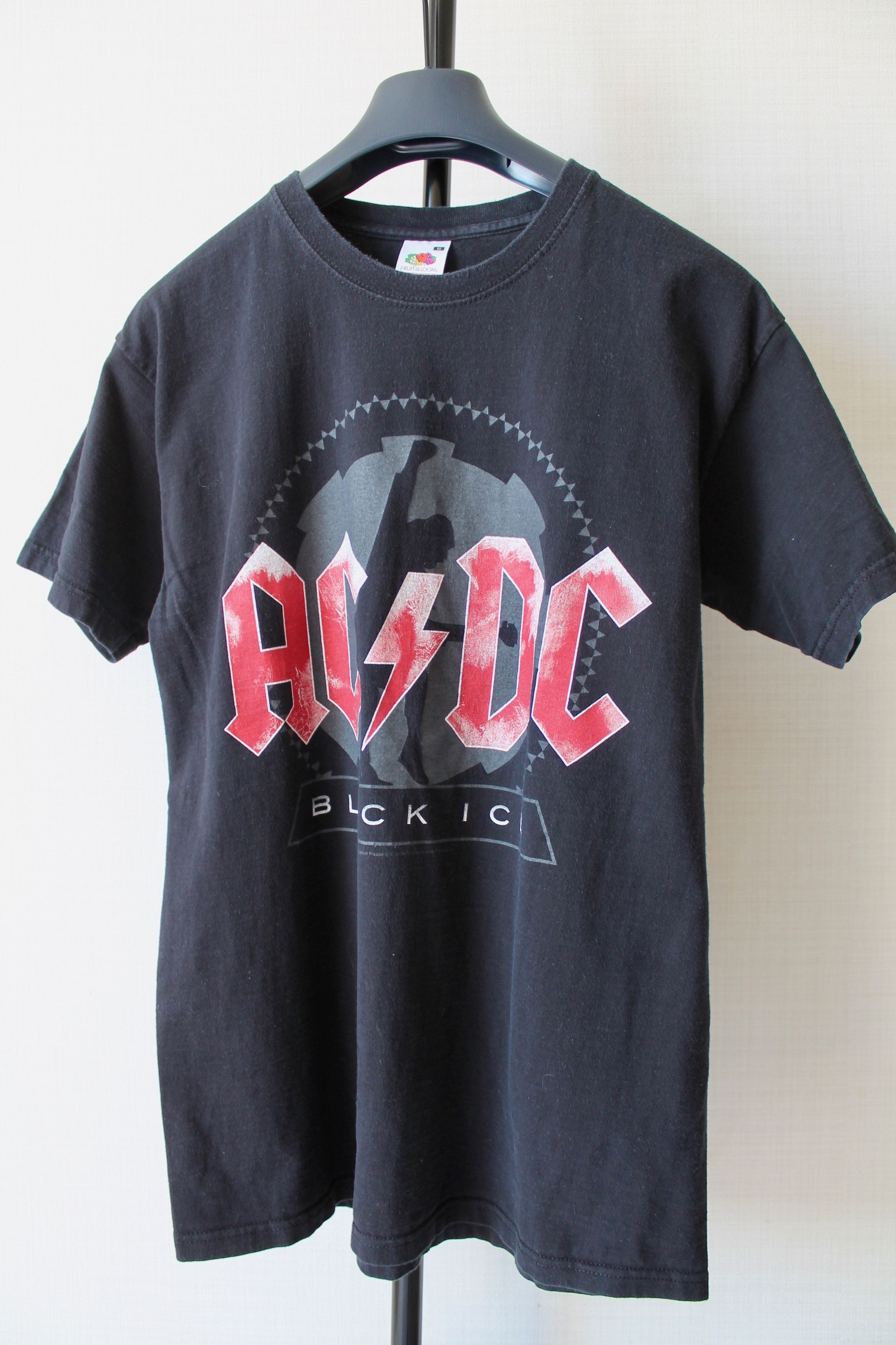AC/DC 2008 AC/DC release album BLACK ICE Band t Shirt tee Size US M / EU 48-50 / 2 - 4 Thumbnail