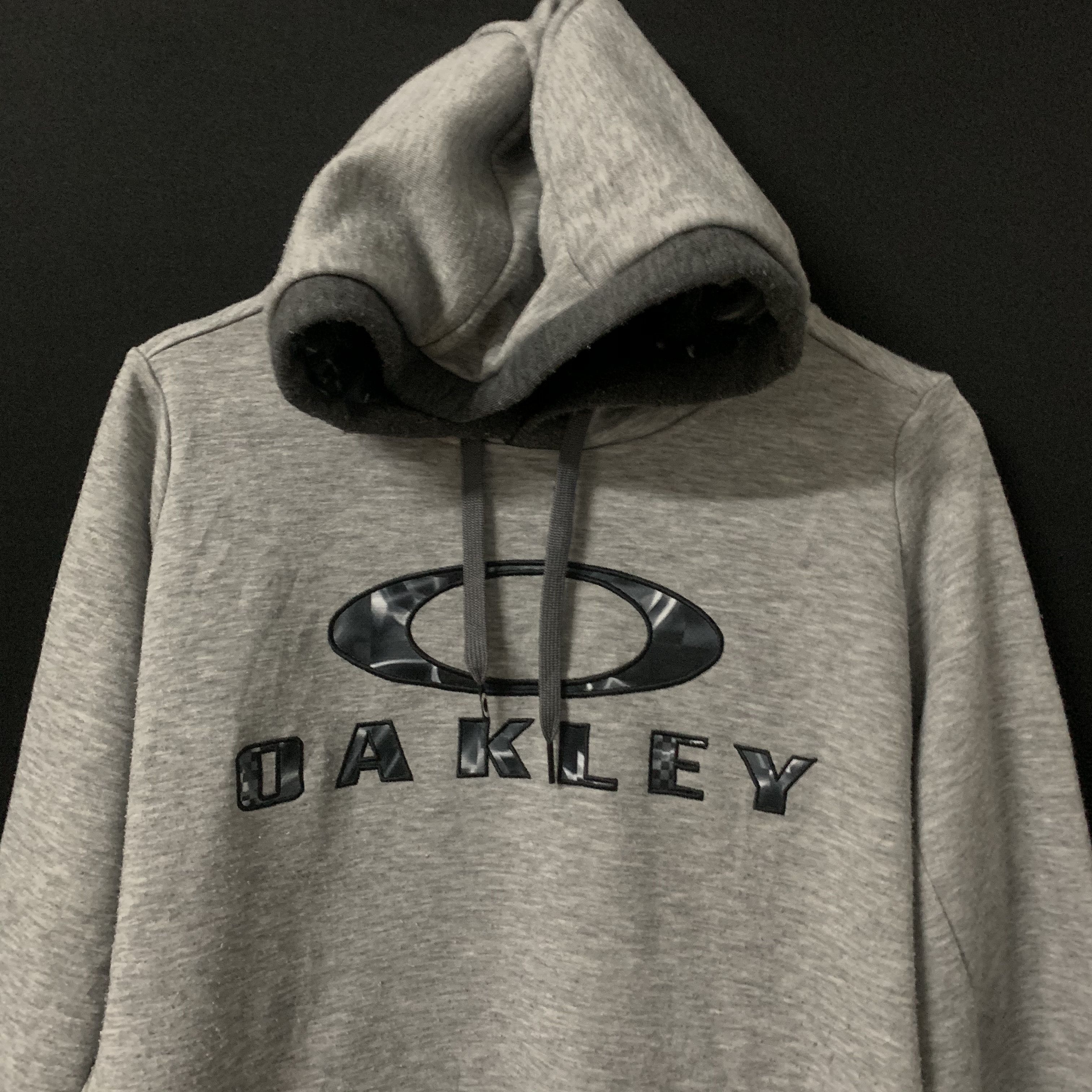 Oakley Vintage Oakley Big Logo Hooded Sweatshirt Size US L / EU 52-54 / 3 - 3 Thumbnail