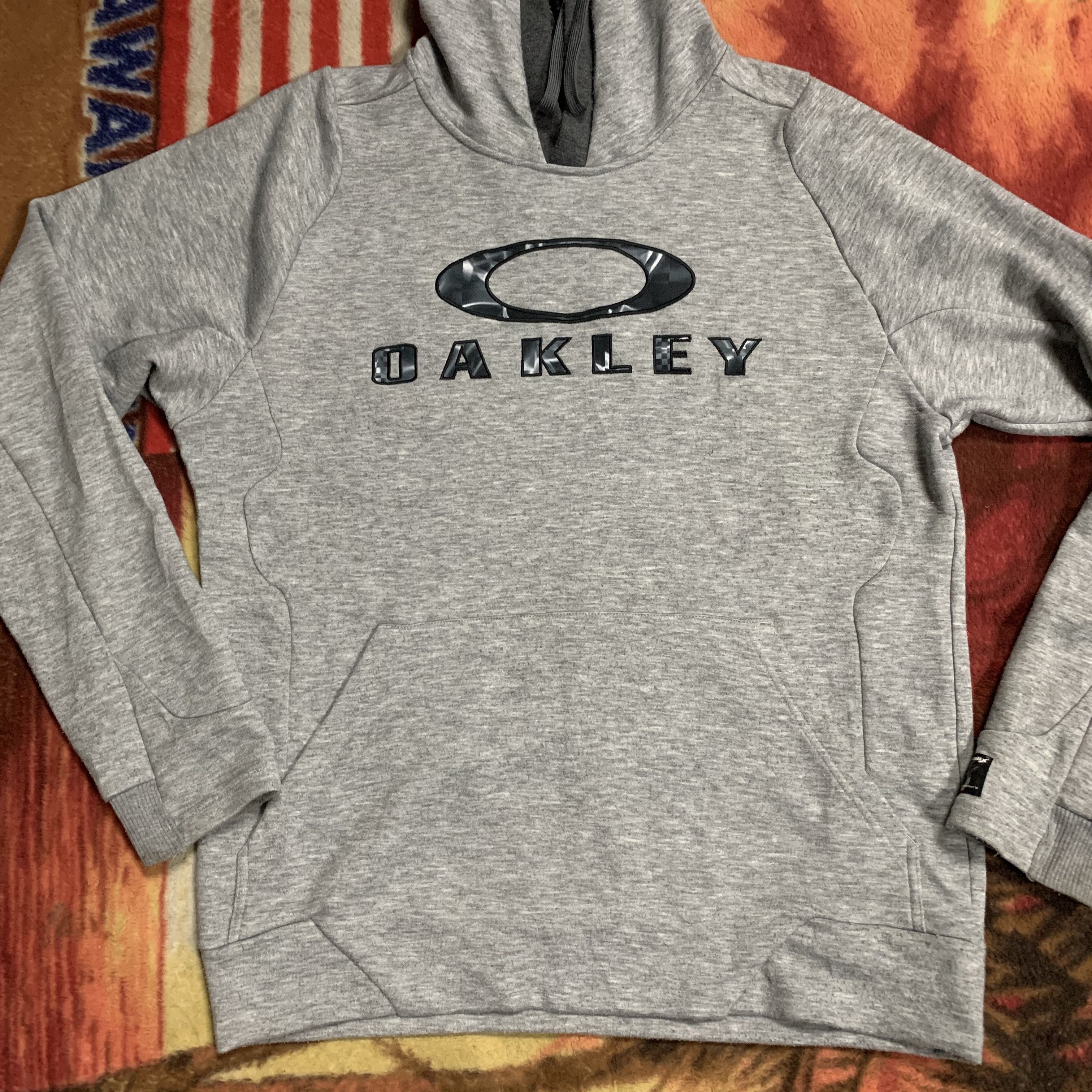 Oakley Vintage Oakley Big Logo Hooded Sweatshirt Size US L / EU 52-54 / 3 - 2 Thumbnail