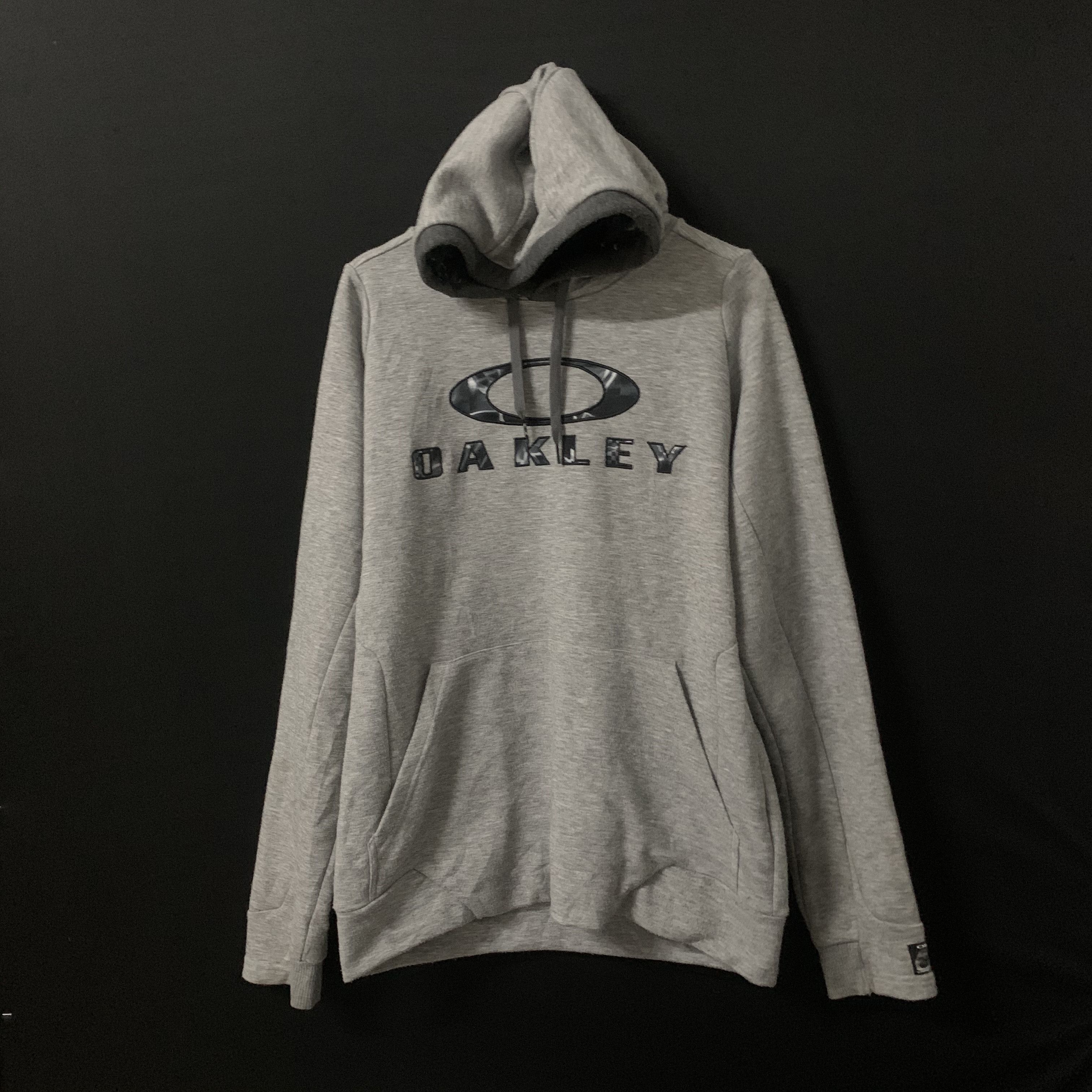 Oakley × Vintage 1990s Oakley Software Logo Sweatshirt | Grailed