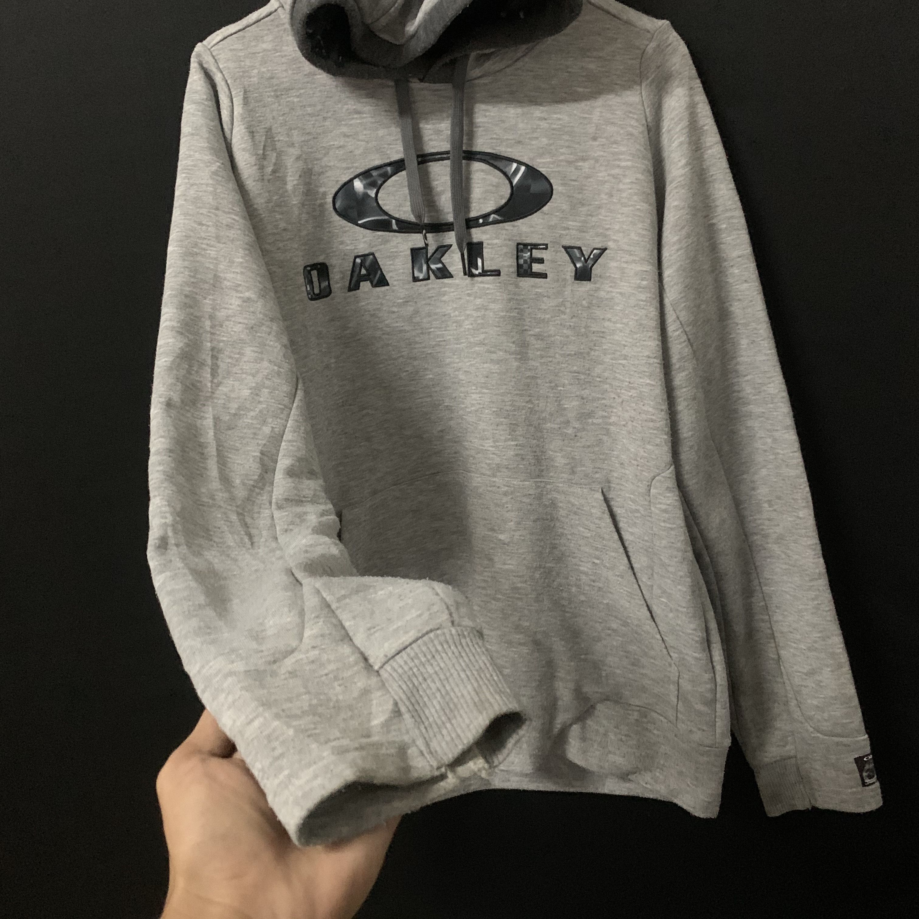 Oakley Vintage Oakley Big Logo Hooded Sweatshirt Size US L / EU 52-54 / 3 - 5 Thumbnail