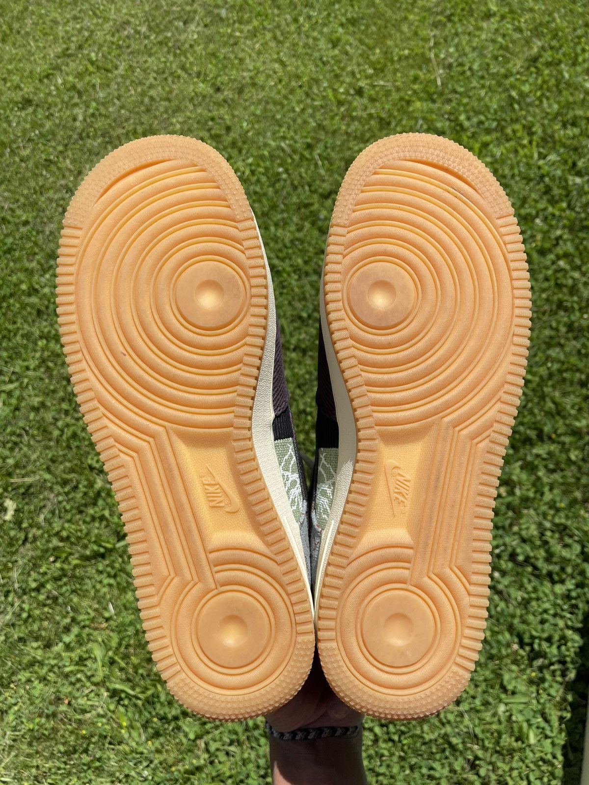 Nike × Travis Scott Air Force 1 Low Cactus Jack Size US 9.5 / EU 42-43 - 5 Thumbnail