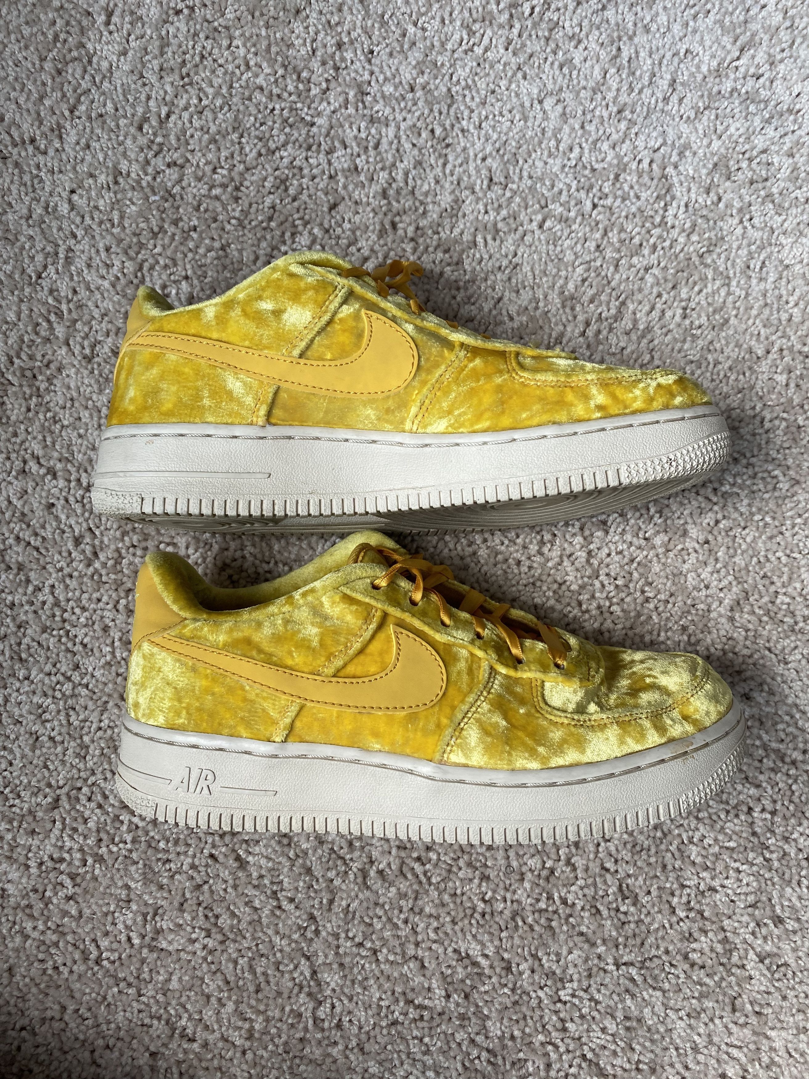 crushed velvet nike air force 1