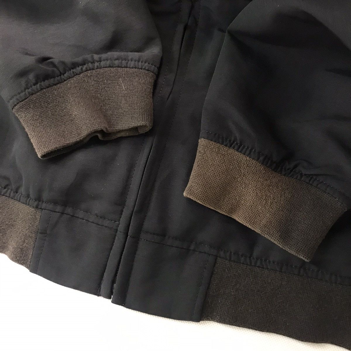 Levi's Levi’s Black Bomber Sun Faded Jacket Size US M / EU 48-50 / 2 - 10 Thumbnail