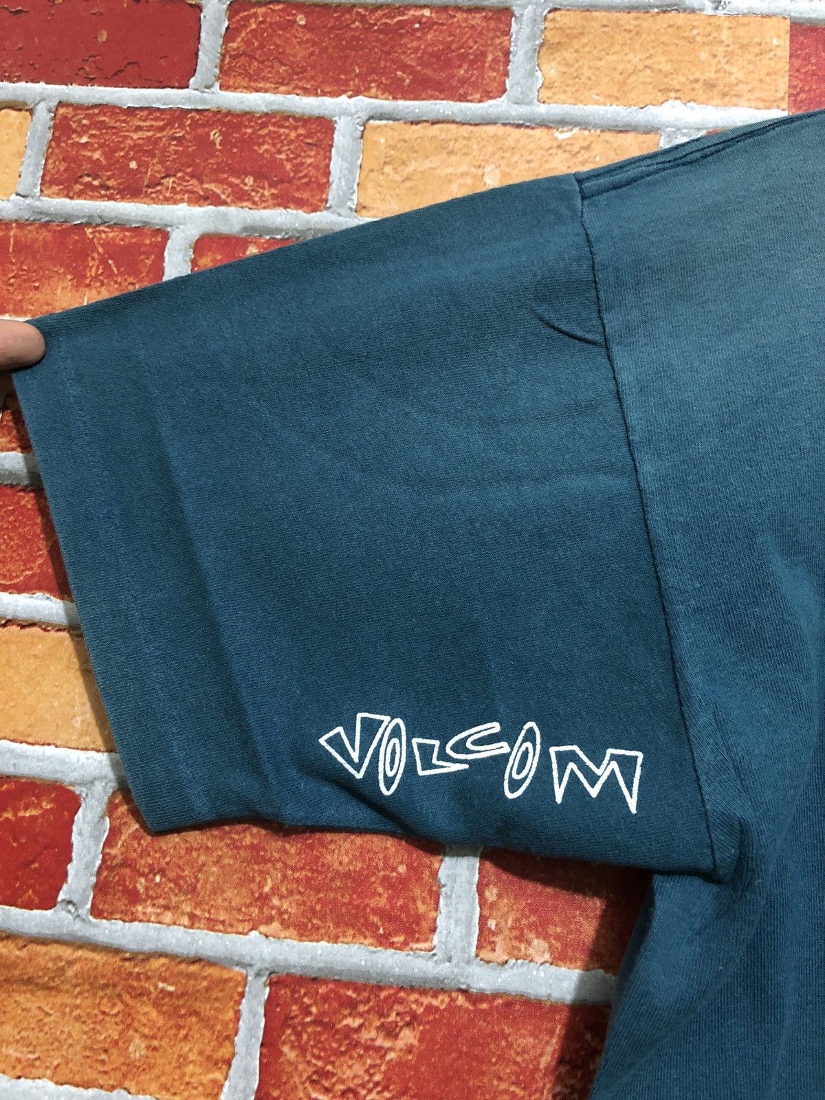 Volcom Vintage Volcom Made in USA T-Shirt Size US M / EU 48-50 / 2 - 3 Thumbnail