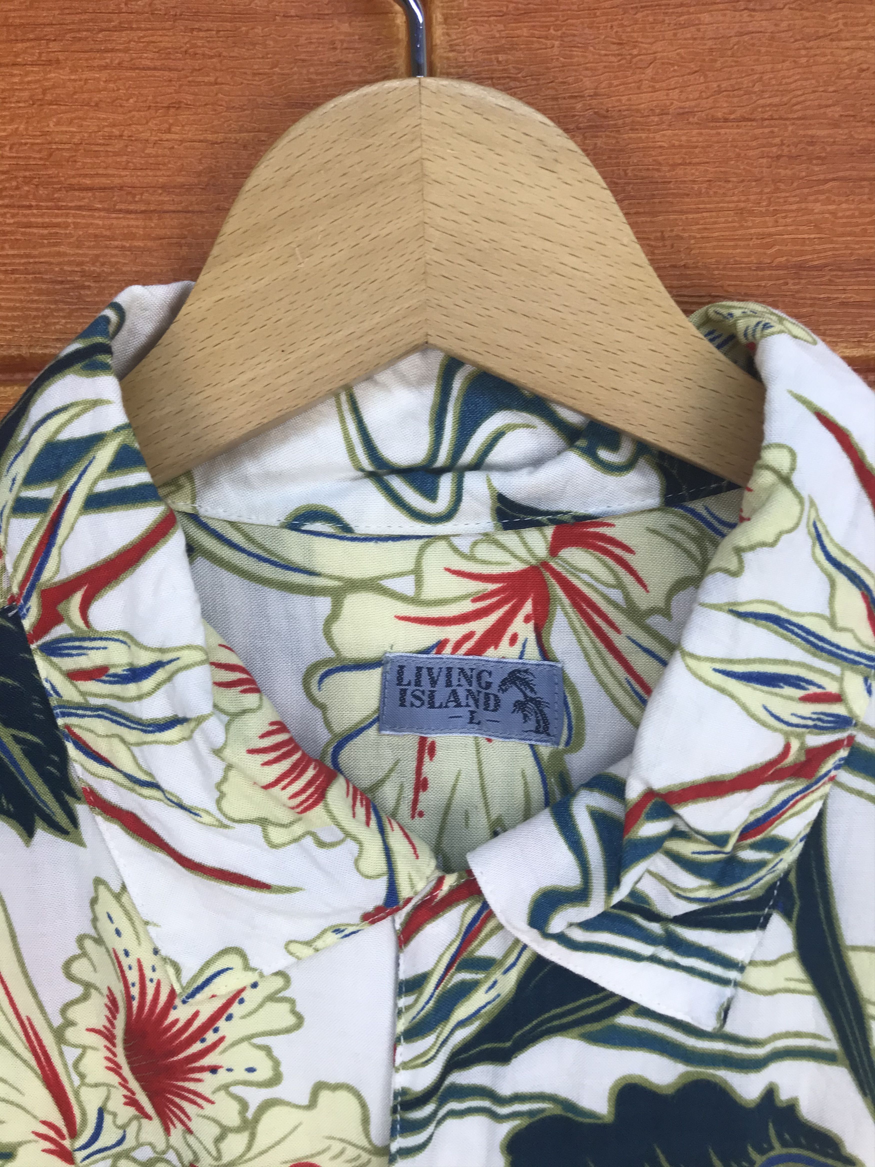 Japanese Brand Japanese Hawaiian Living Island Rayon Shirt Size US M / EU 48-50 / 2 - 4 Thumbnail
