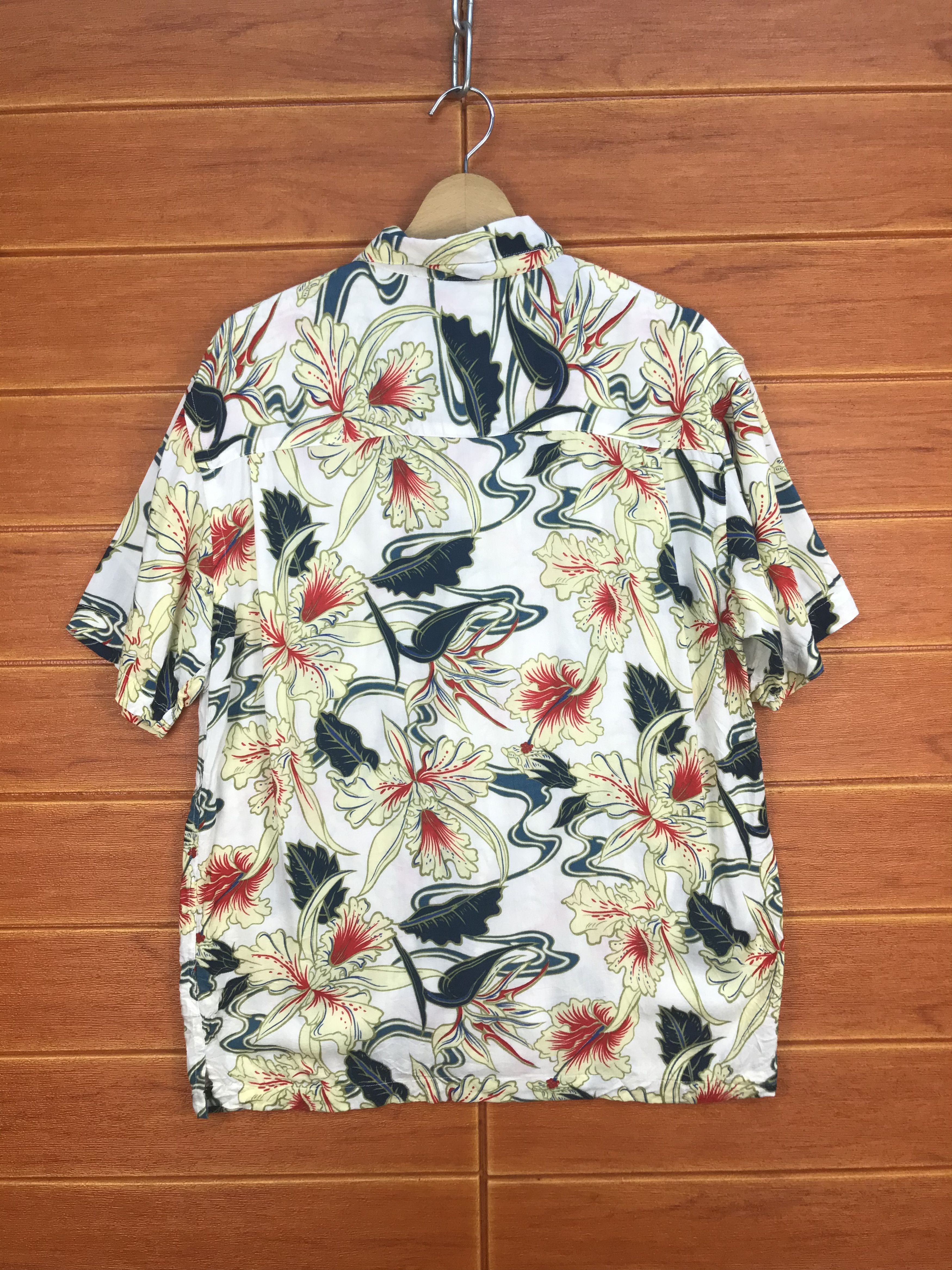 Japanese Brand Japanese Hawaiian Living Island Rayon Shirt Size US M / EU 48-50 / 2 - 5 Thumbnail