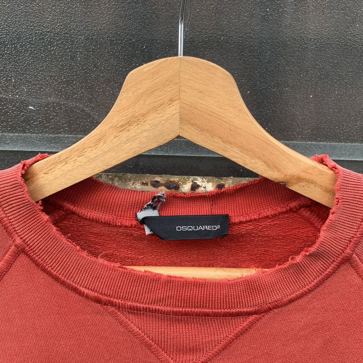 Dsquared2 × Vintage 💥 Vintage Dsquared2 Distressed Crewneck Faded Sweater Size US M / EU 48-50 / 2 - 3 Thumbnail