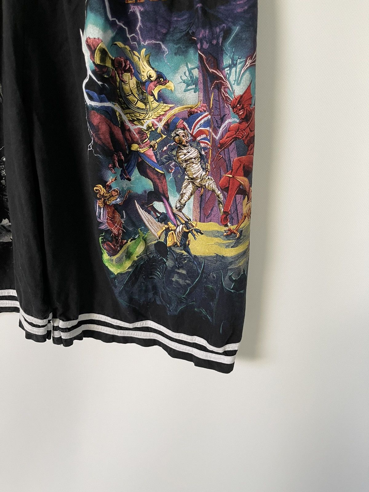 Iron Maiden Iron Maiden Shorts Full Print Vintage Black Size US 30 / EU 46 - 5 Thumbnail