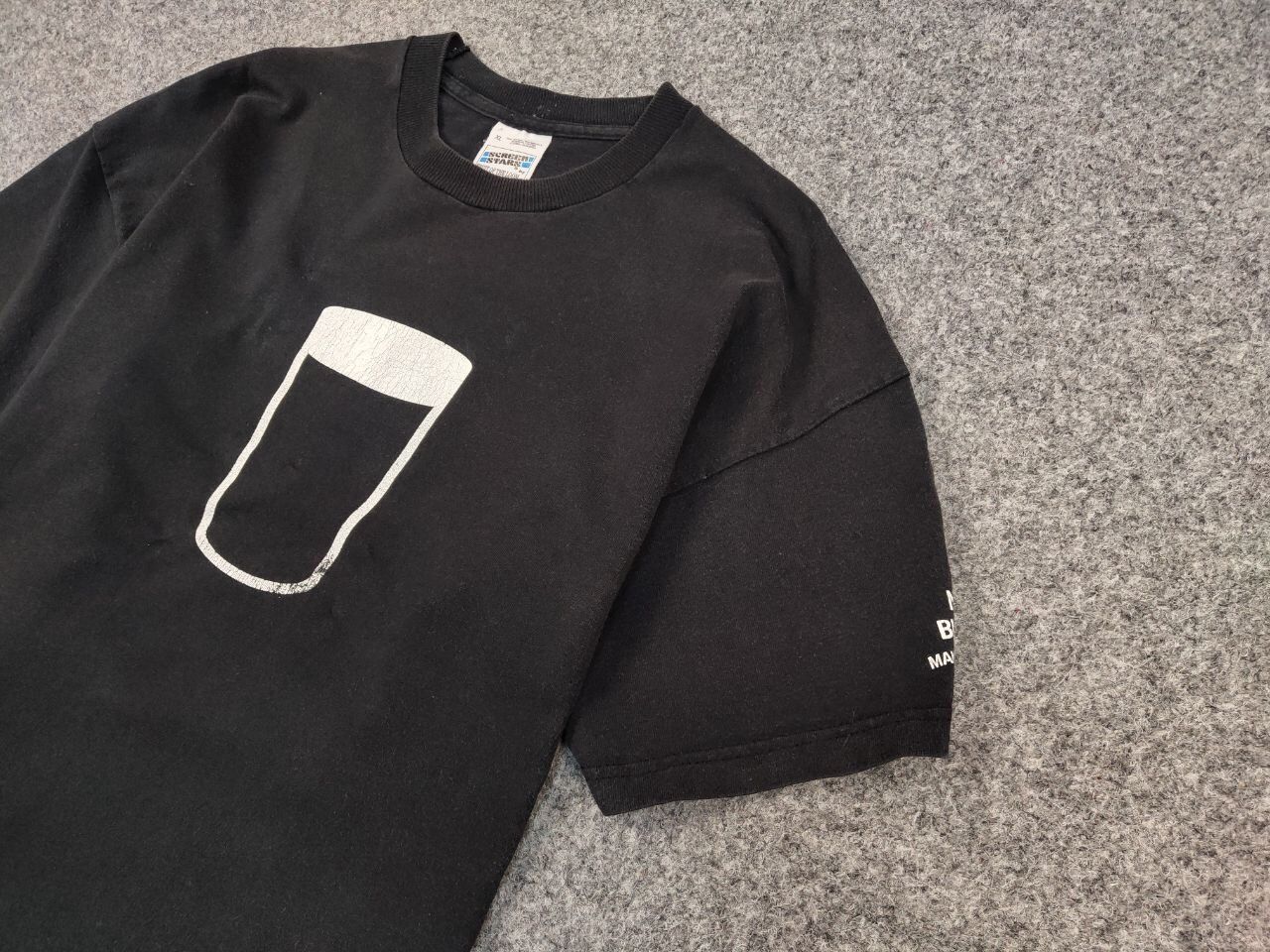 Vintage Vintage 90's Guinness Not Everything In Black&White T shirt Size US XL / EU 56 / 4 - 4 Thumbnail