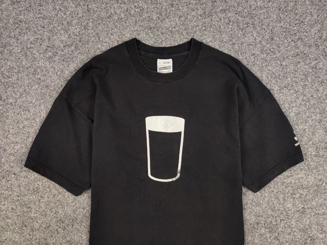 Vintage Vintage 90's Guinness Not Everything In Black&White T shirt Size US XL / EU 56 / 4 - 8 Thumbnail