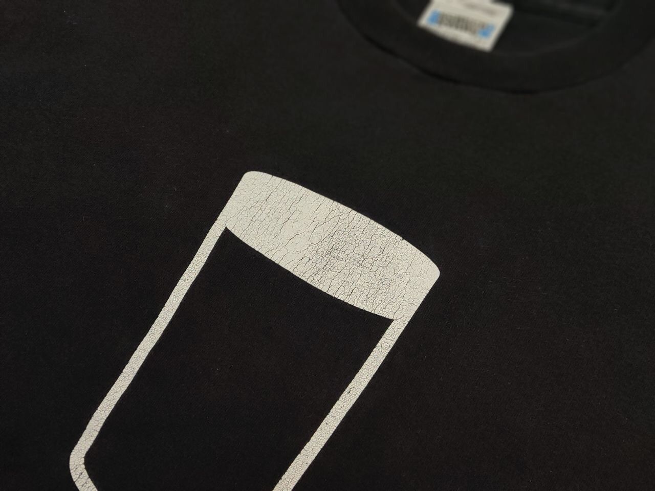 Vintage Vintage 90's Guinness Not Everything In Black&White T shirt Size US XL / EU 56 / 4 - 16 Thumbnail