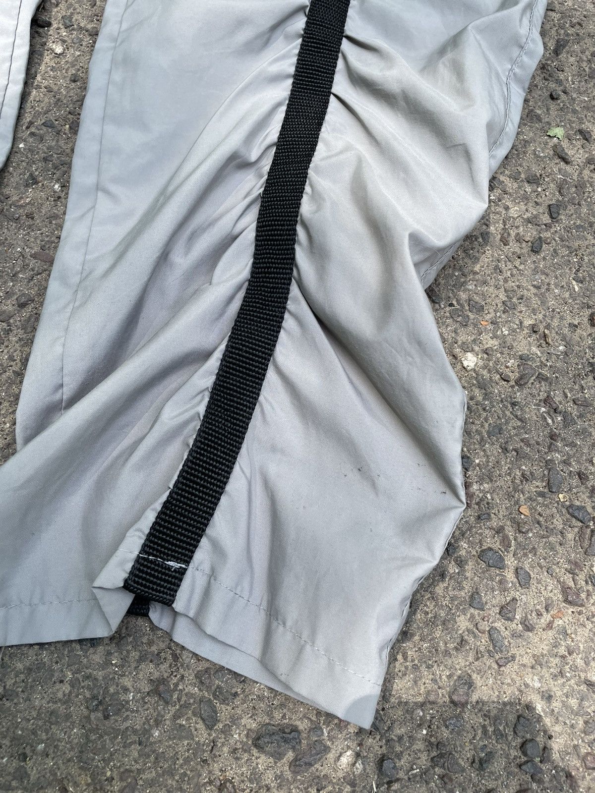 Japanese Brand × Vintage Vintage Japanese Brand Metalic Pants Size US 29 - 5 Thumbnail