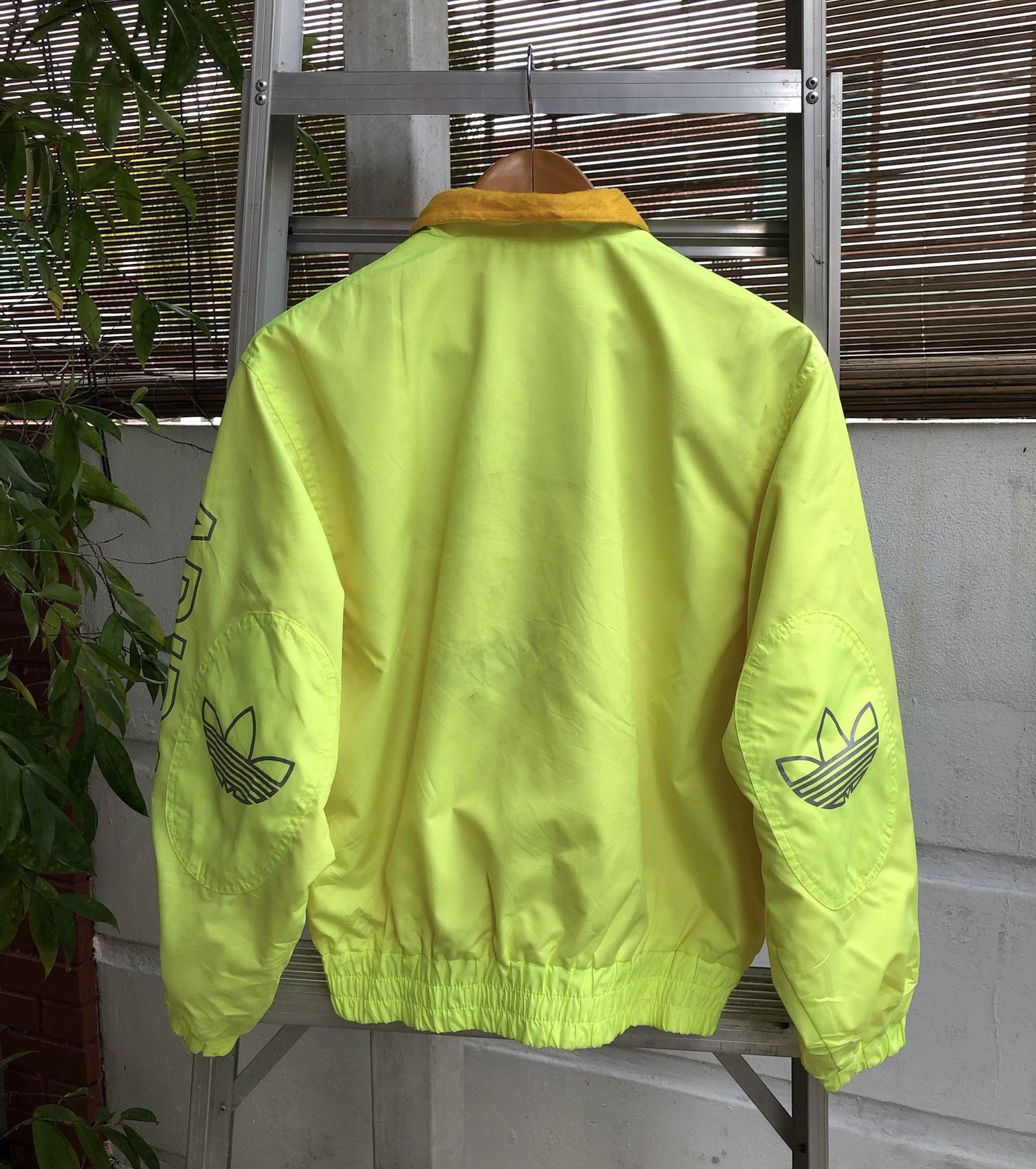 Adidas VINTAGE RARE ADIDAS MULTI-PURPOSE SLEEVES HIT JACKET Size US S / EU 44-46 / 1 - 2 Thumbnail