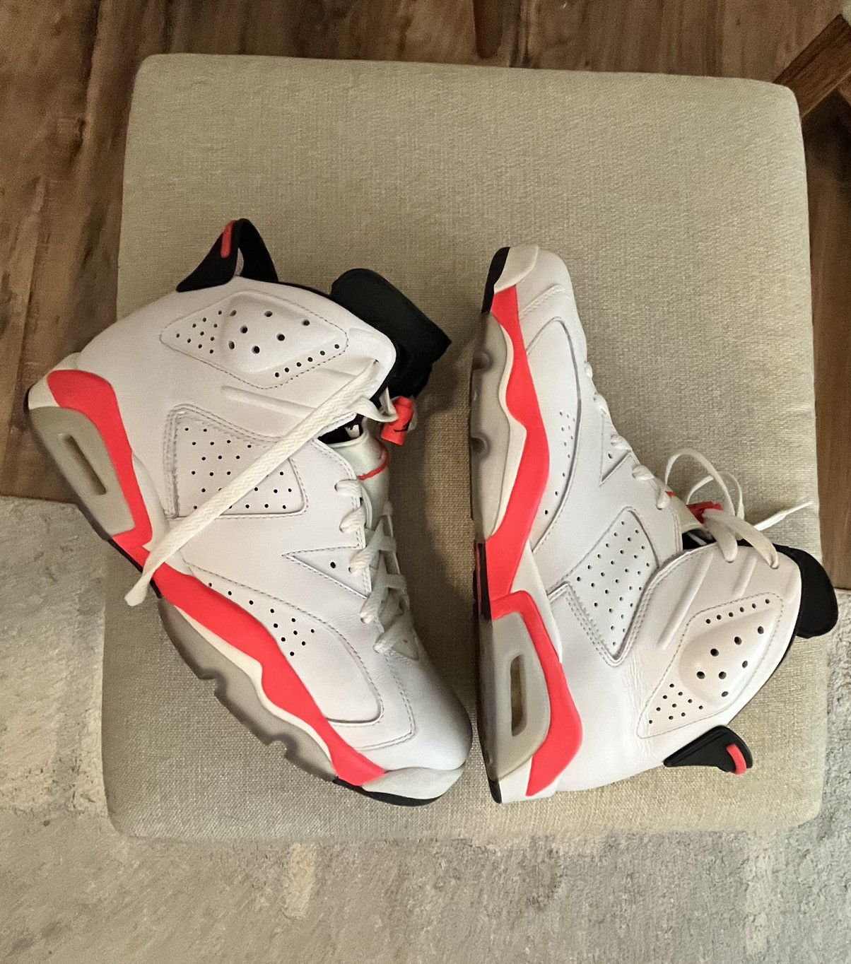 Jordan Brand Air Jordan 6 Retro Infrared 2014 Size US 10.5 / EU 43-44 - 8 Thumbnail