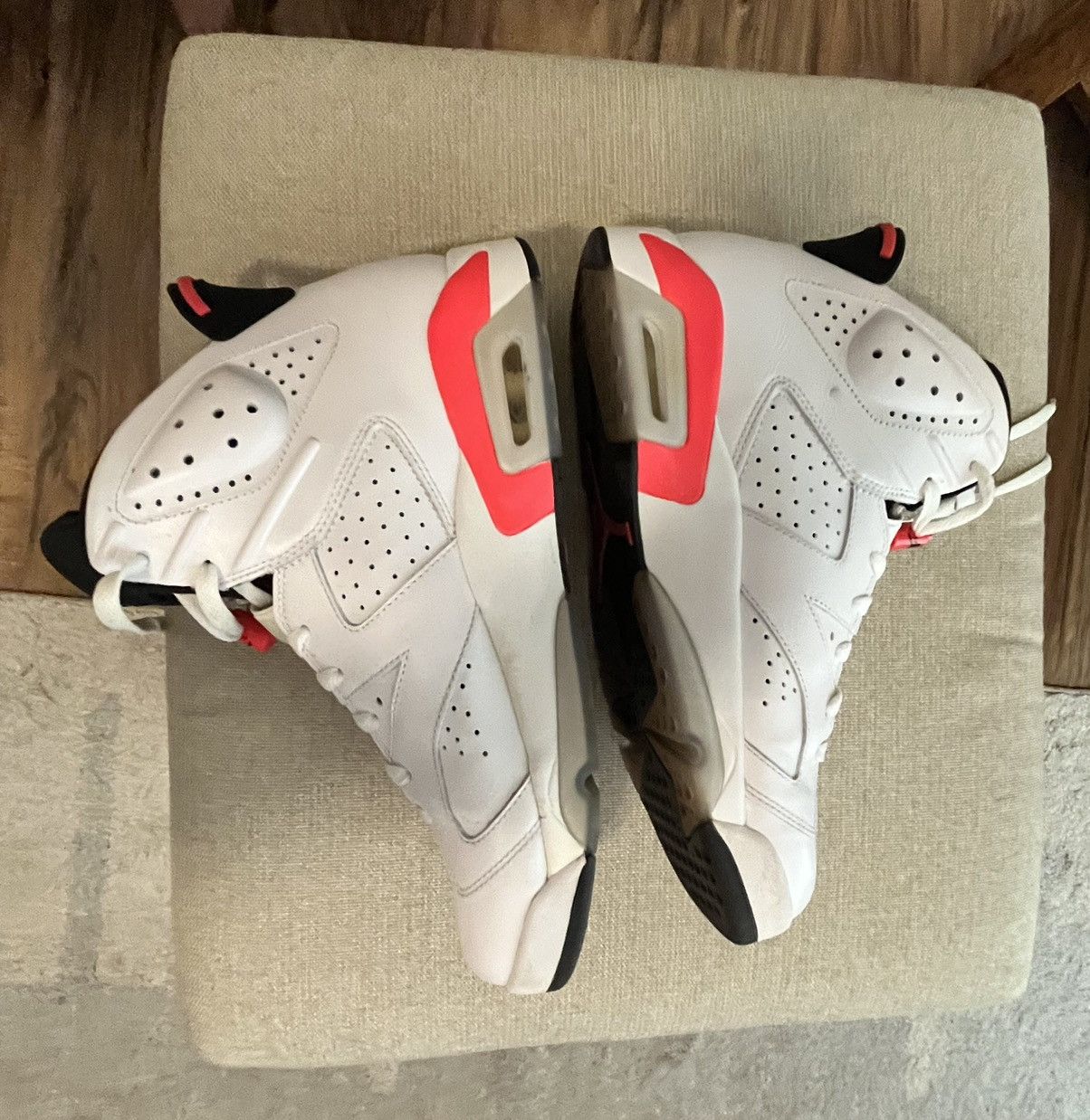 Jordan Brand Air Jordan 6 Retro Infrared 2014 Size US 10.5 / EU 43-44 - 9 Thumbnail