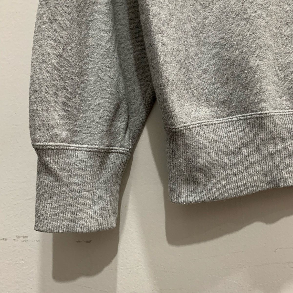 Champion CHAMPION Sweatshirt Size L Size US L / EU 52-54 / 3 - 4 Thumbnail