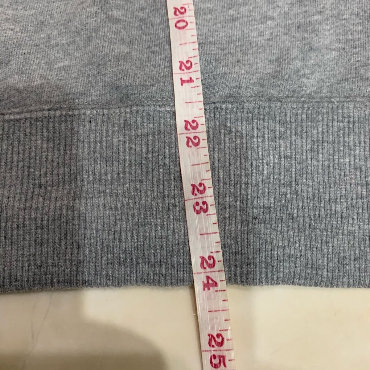 Champion CHAMPION Sweatshirt Size L Size US L / EU 52-54 / 3 - 10 Thumbnail