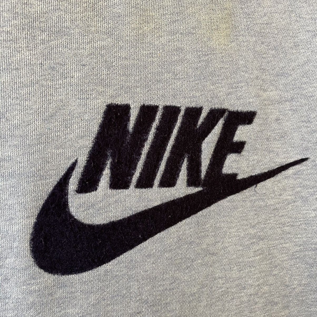 Nike × Vintage Vintage Nike Big Logo Crewneck Sweatshirt Size M Size US M / EU 48-50 / 2 - 5 Thumbnail