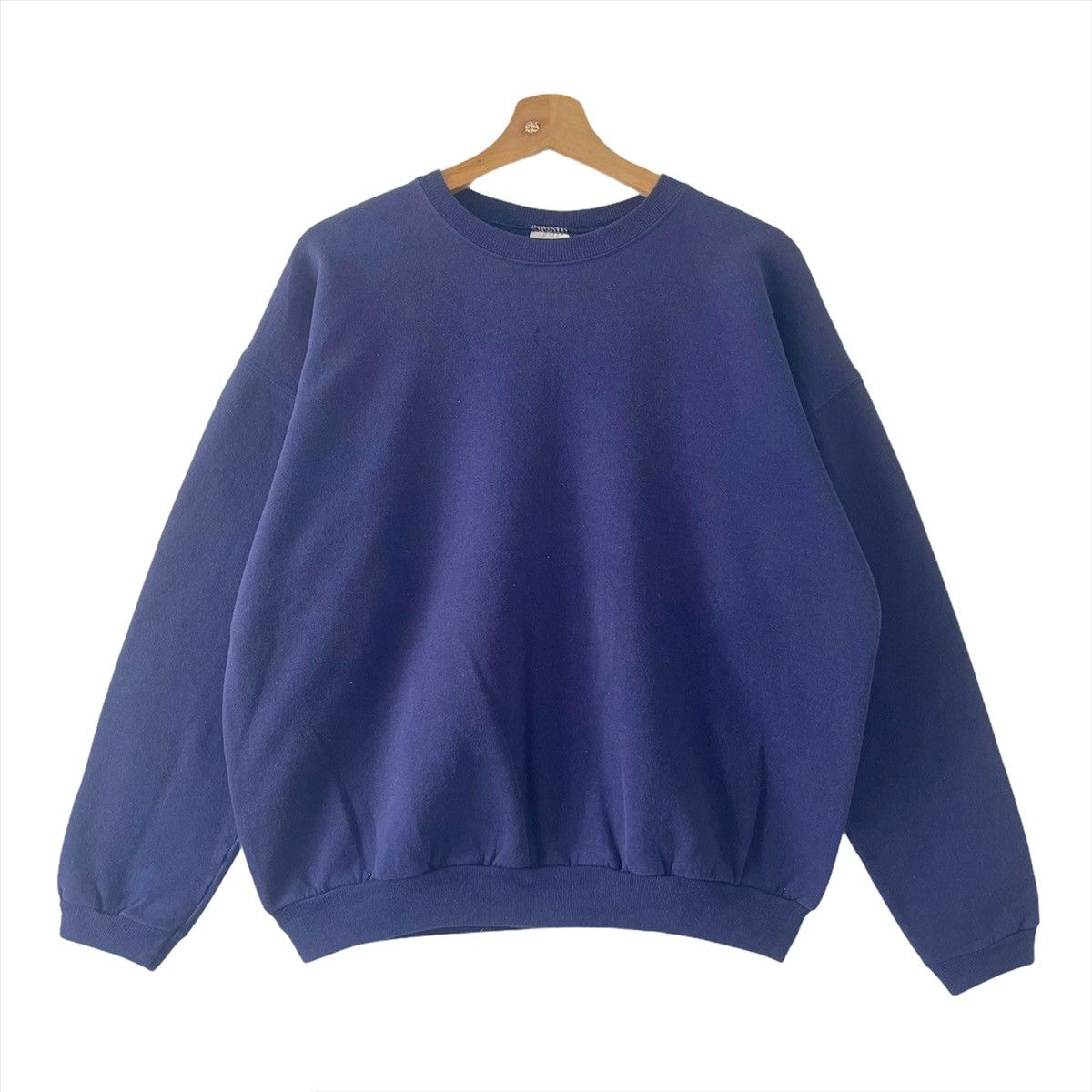 Hanes Vintage 90s Hanes Plain Crewneck Sweatshirt Size L Size US L / EU 52-54 / 3 - 1 Thumbnail